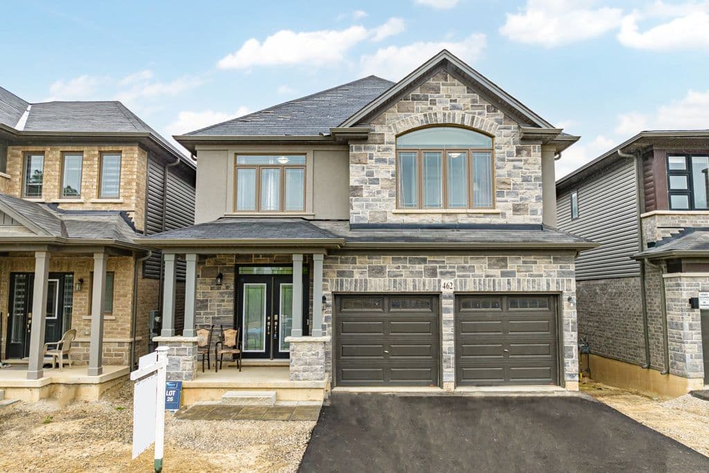 462 Blackburn Drive, Brantford, ON N3T 6S8