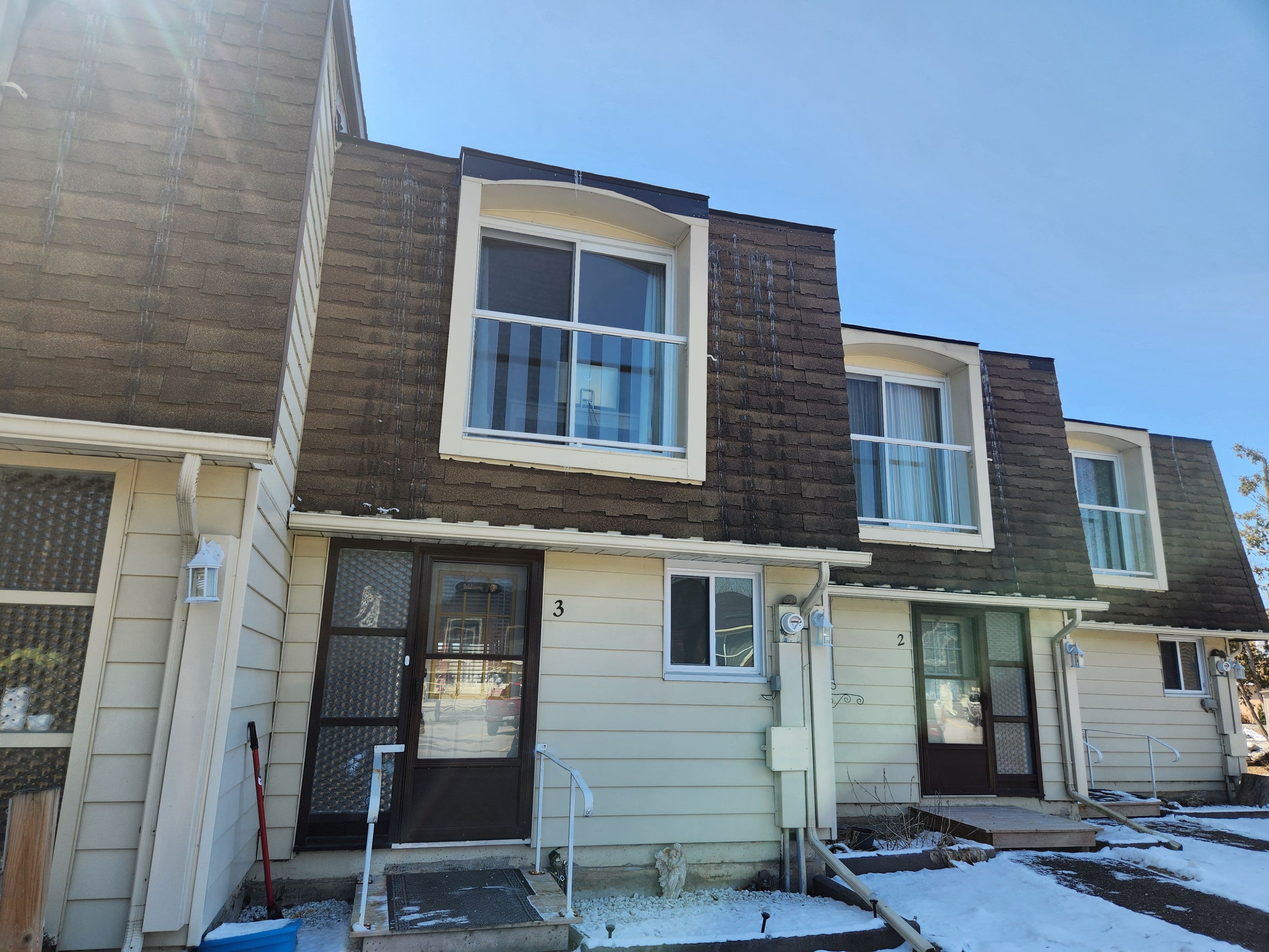 4 Paradise BLVD Boulevard 3, Ramara, ON L0K 1B0