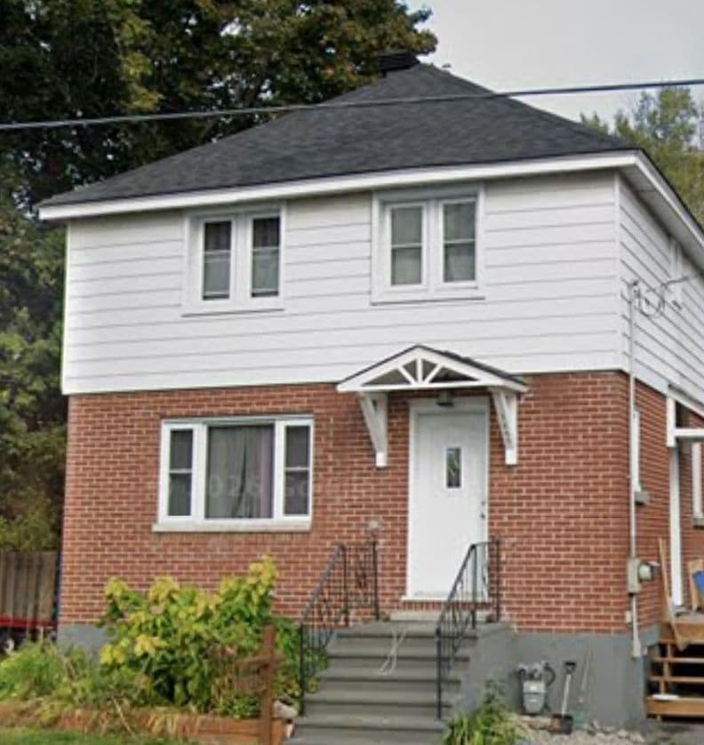 1297 Kitchener Avenue, Hunt Club - South Keys and Area, ON K1V 6W3