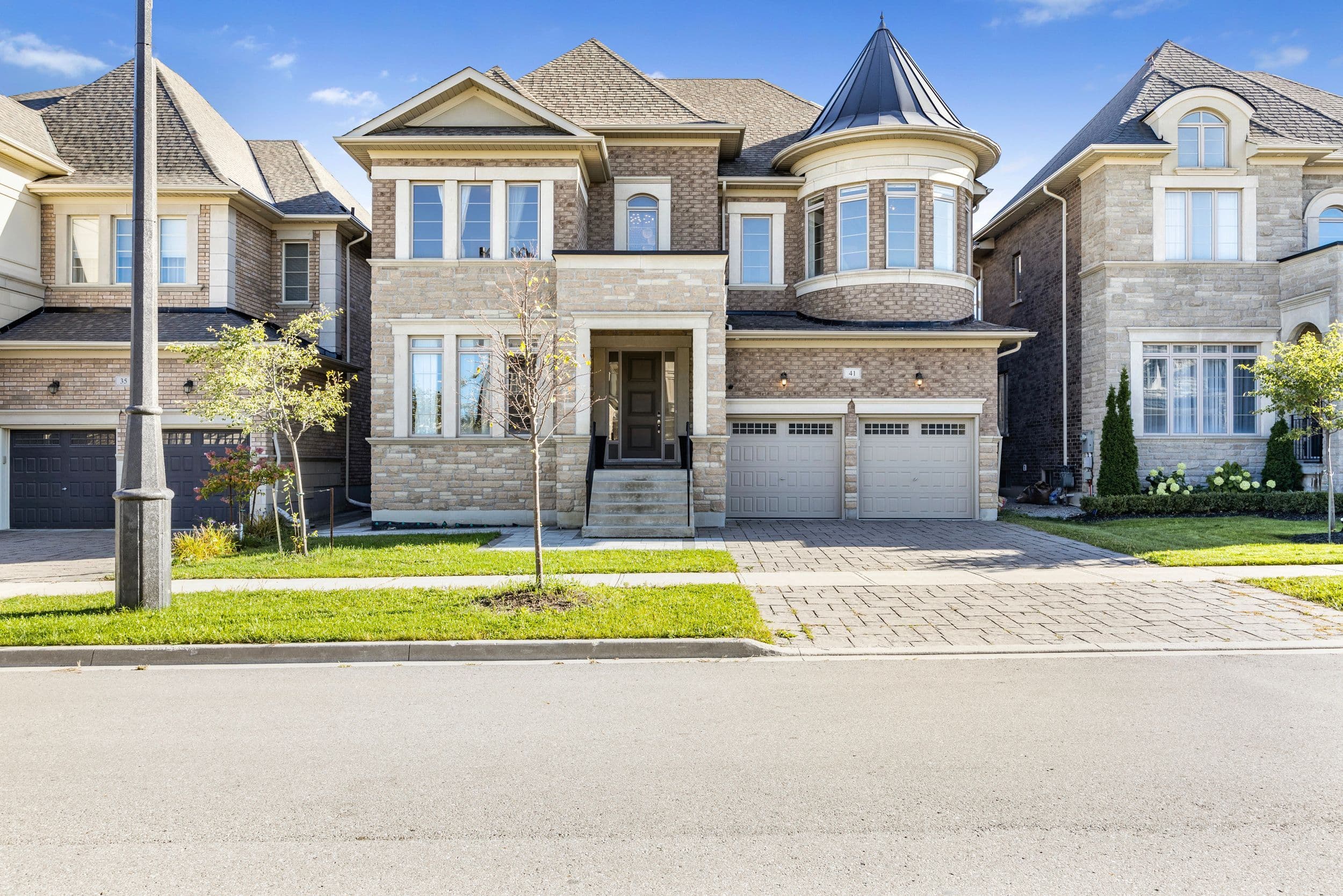 41 Glen Abbey Trail, Vaughan, ON L4H 3X7