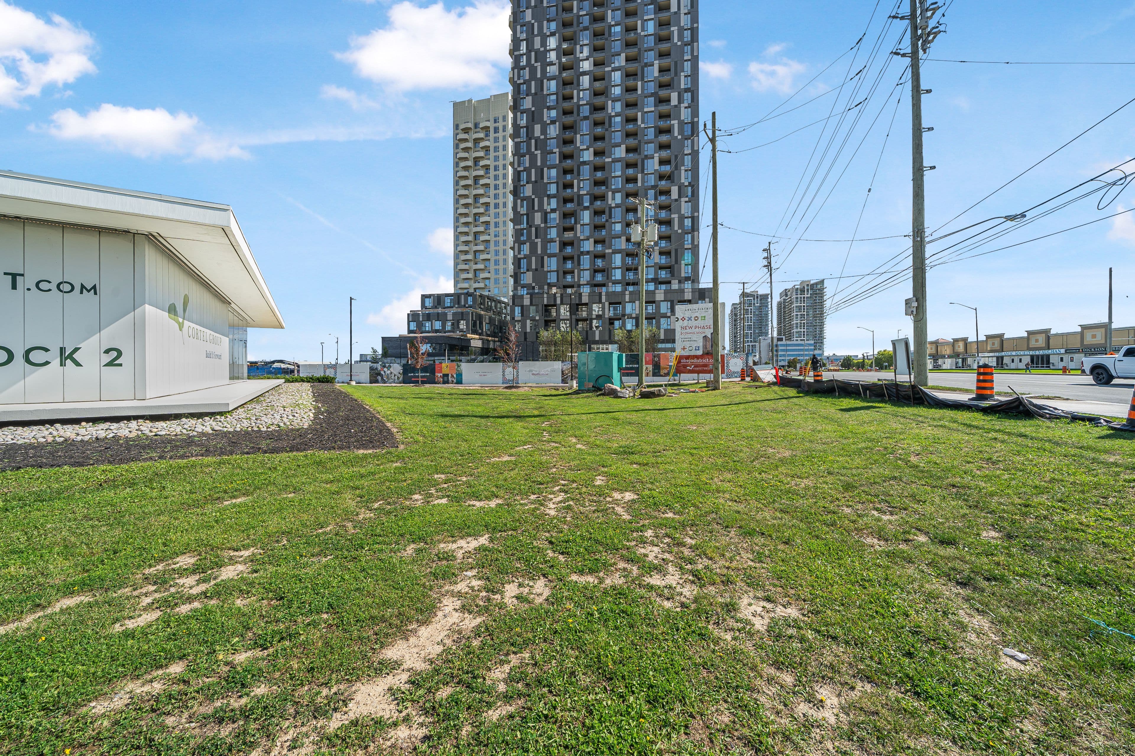 474 Caldari Road 1303, Vaughan, ON L4K 0R5