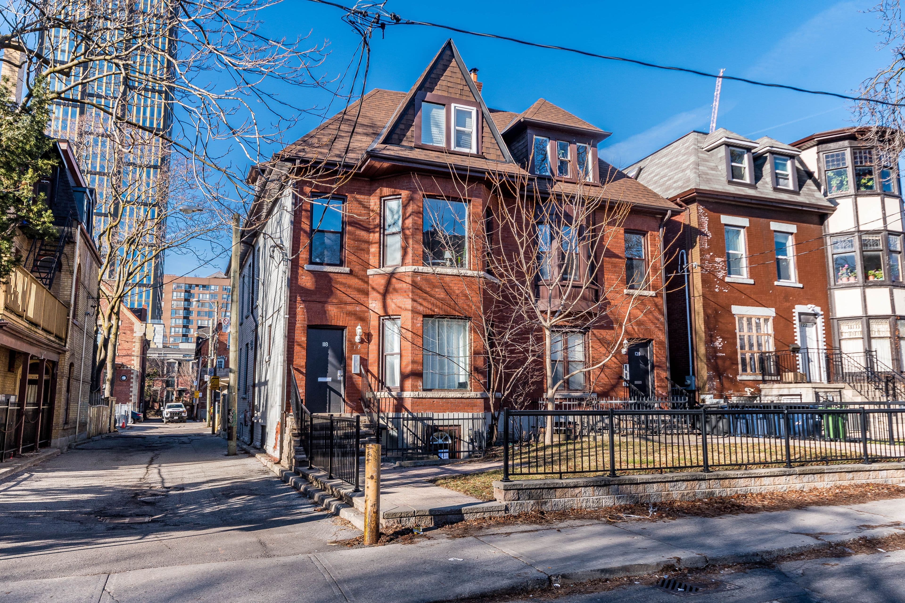 118 Pembroke Street 3, Toronto C08, ON M5A 2E5