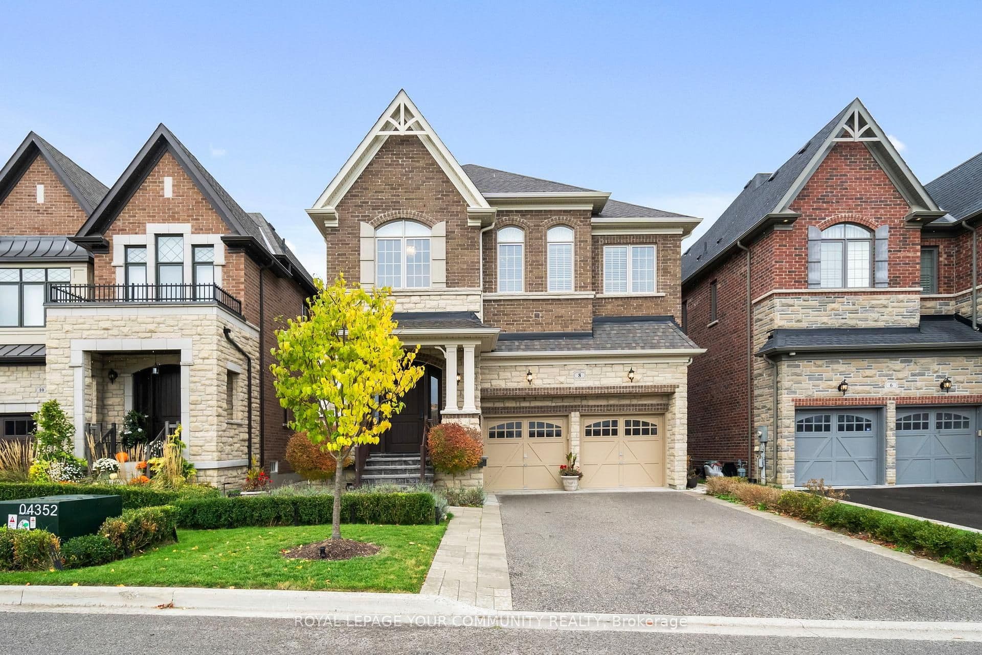 8 King Boulevard, King, ON L7B 0P4