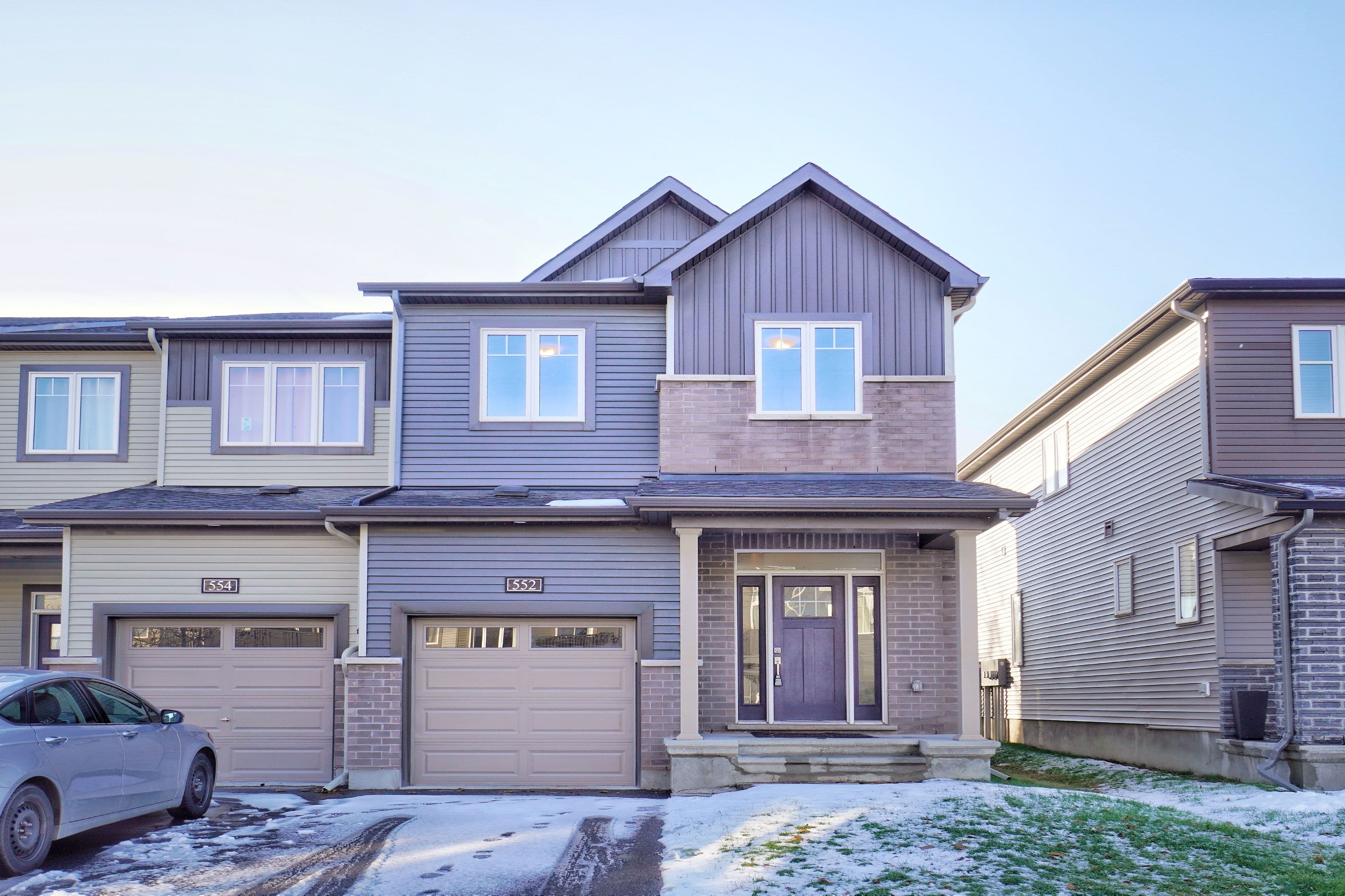 552 Clemency Crescent, Barrhaven, ON K2J 6R8