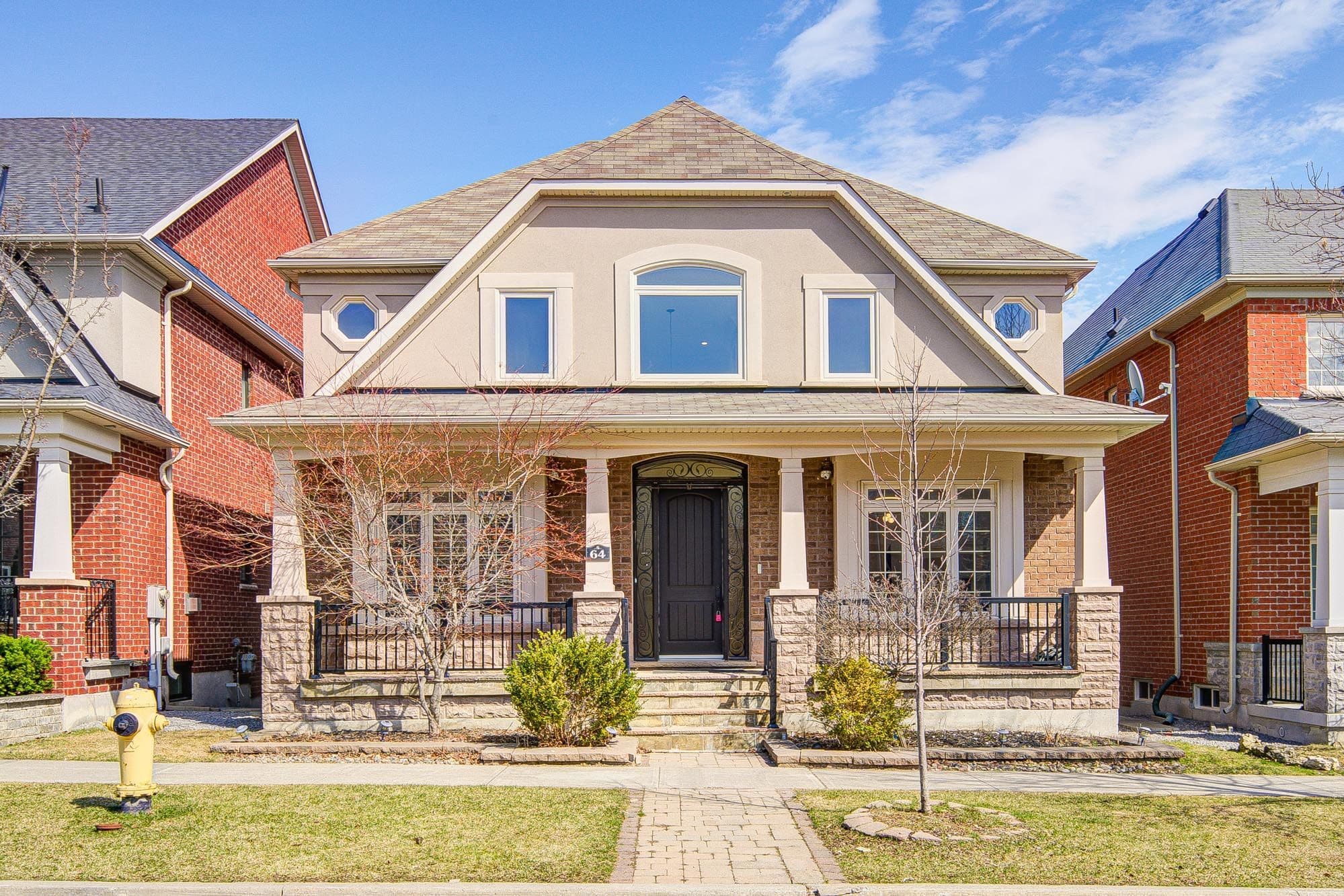 64 Glengordon Crescent, Markham, ON L6C 0K1