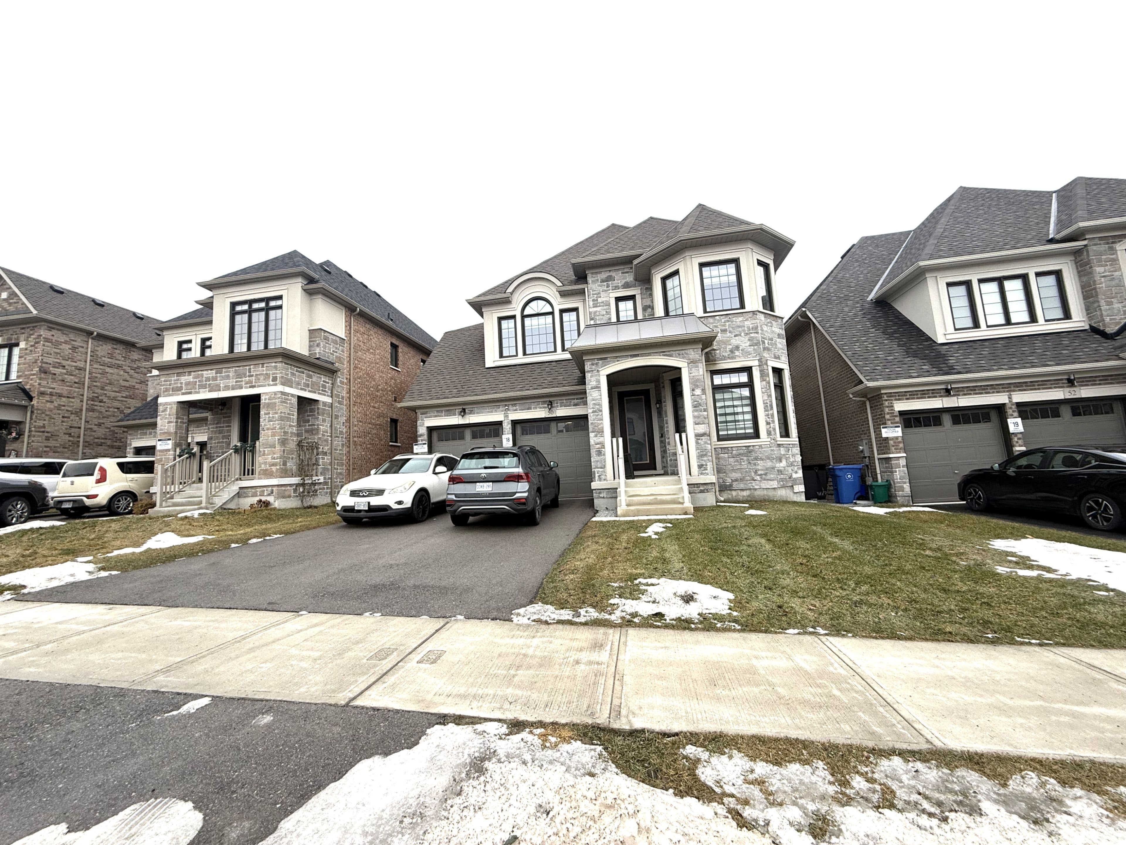 50 Meadow Vista Crescent Upper, East Gwillimbury, ON L9N 0T4