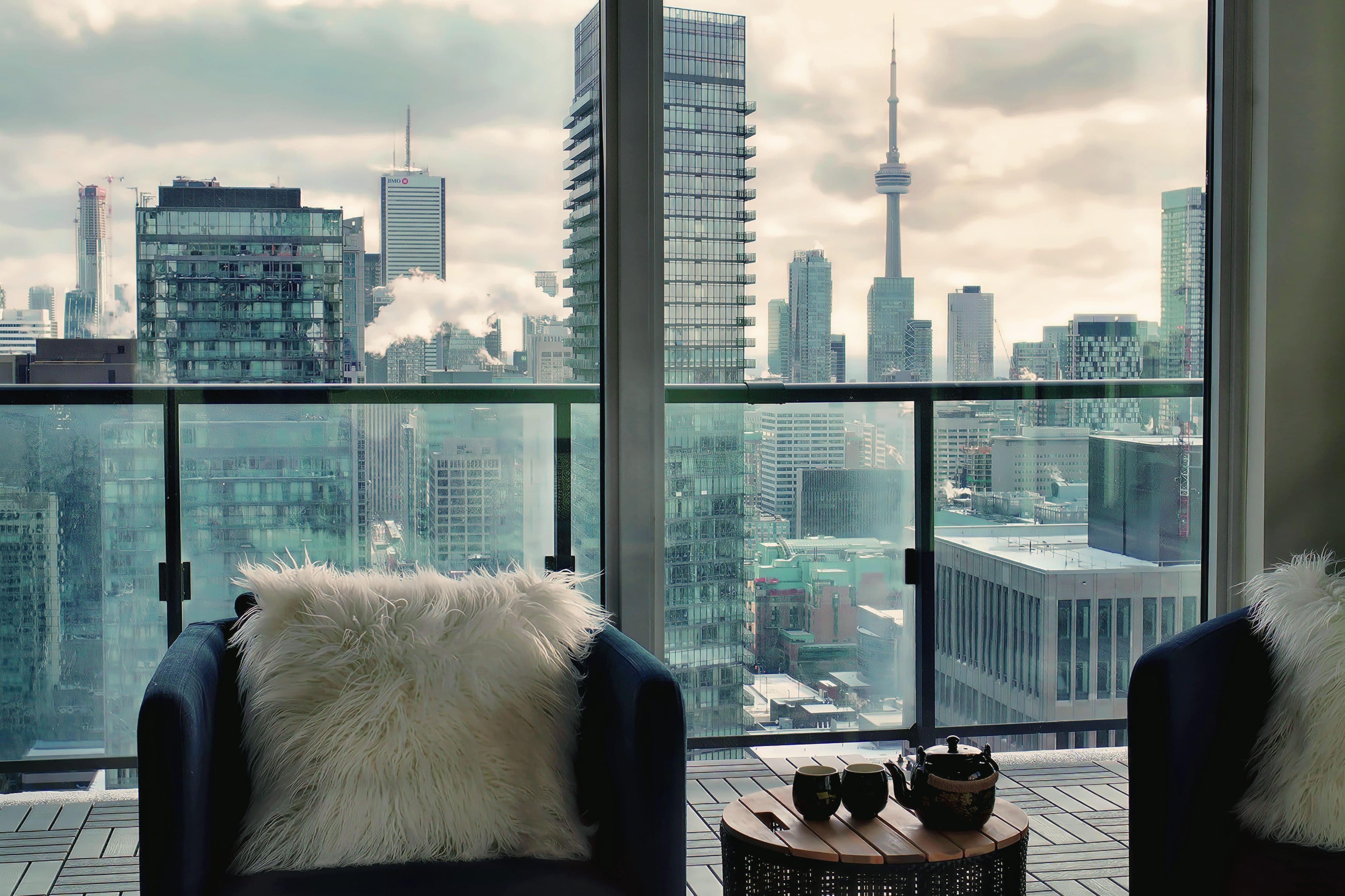 955 Bay Street 3703, Toronto C01, ON M5S 0C6