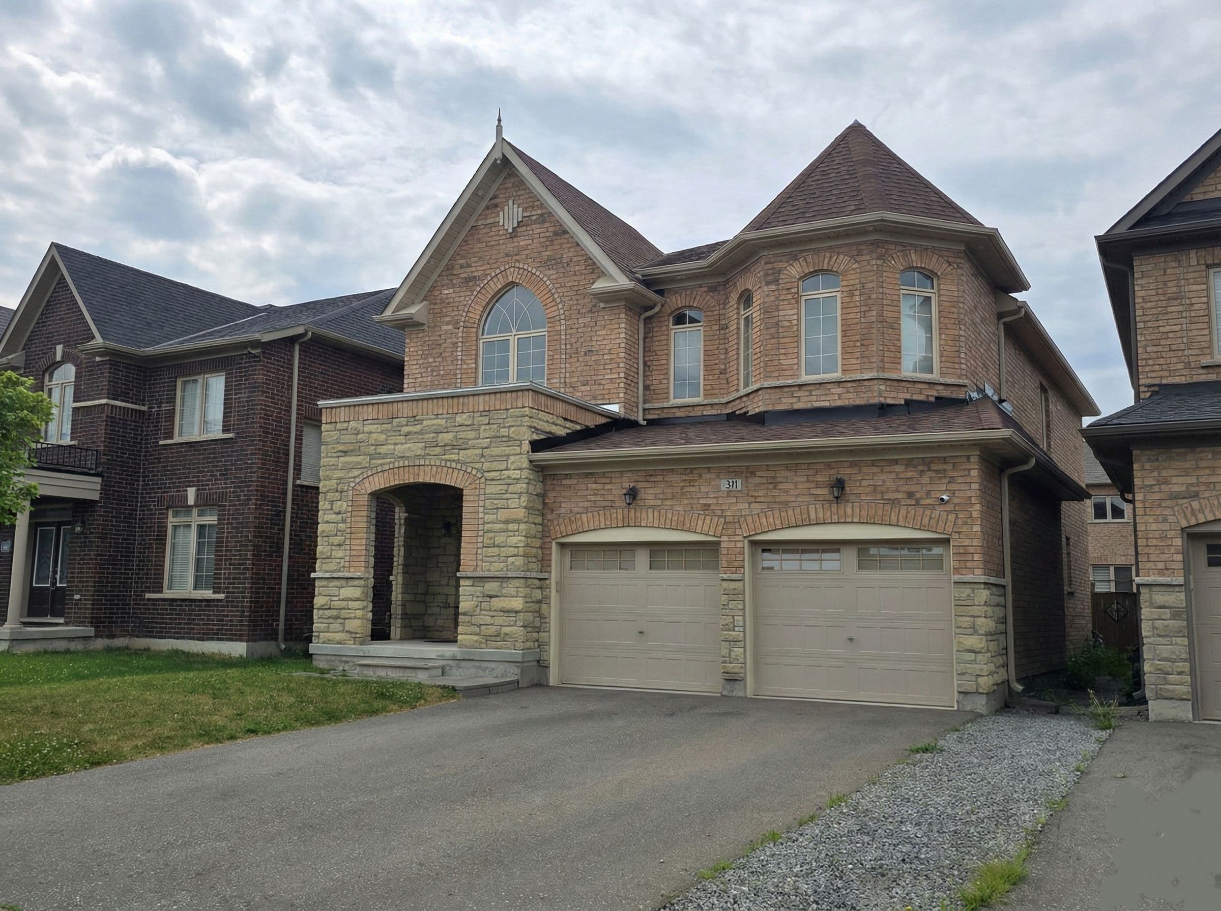30 Alistair Crescent upper, Vaughan, ON L4K 4B4