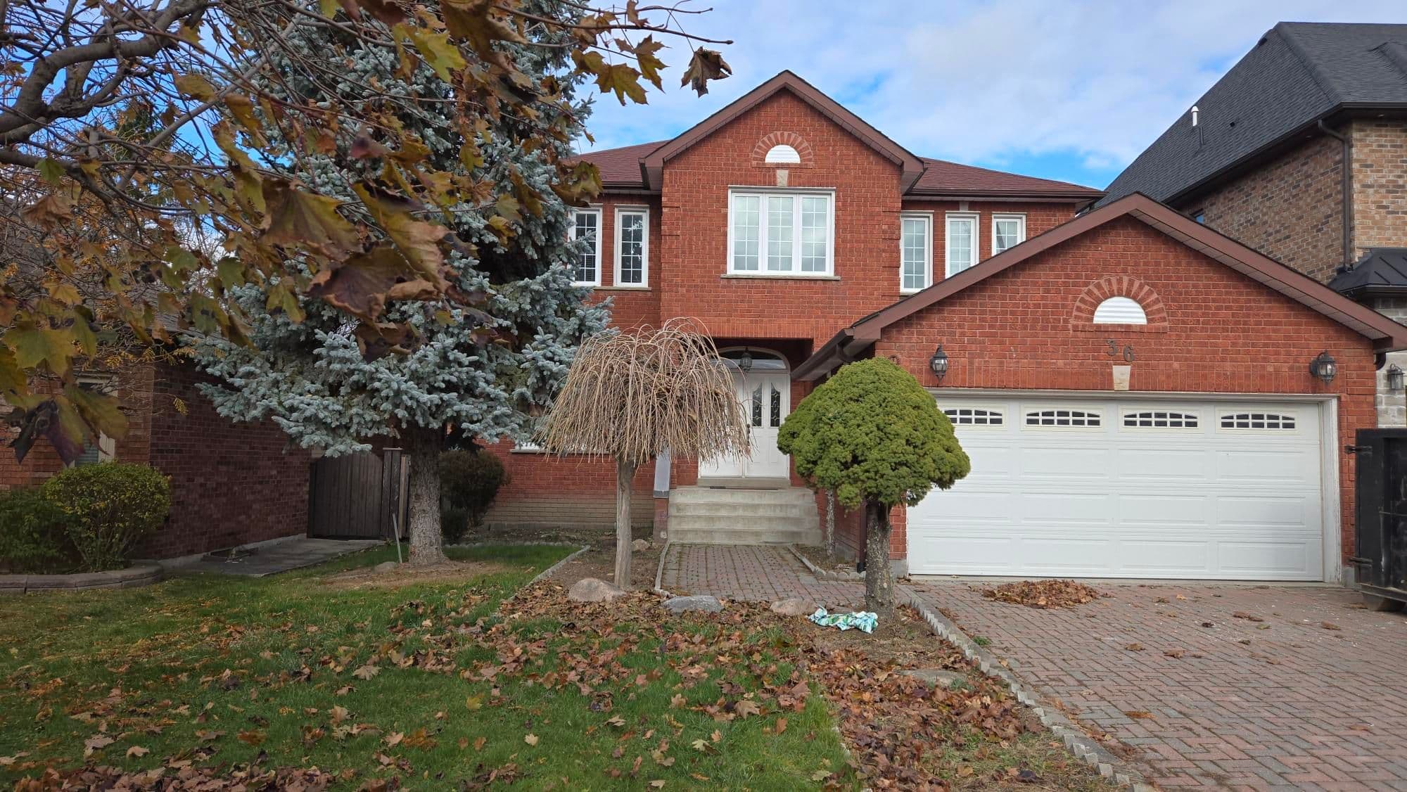 36 Railway Street, Vaughan, ON L6A 1P7