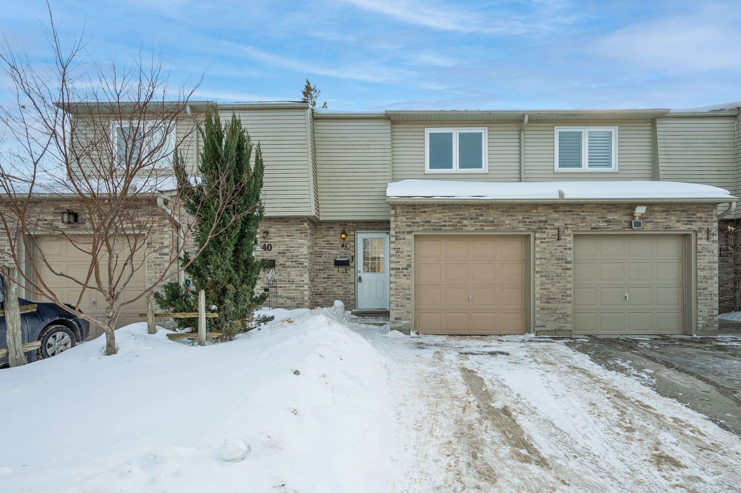 33 Rochelle Avenue 41, Hamilton, ON L8W 1P9