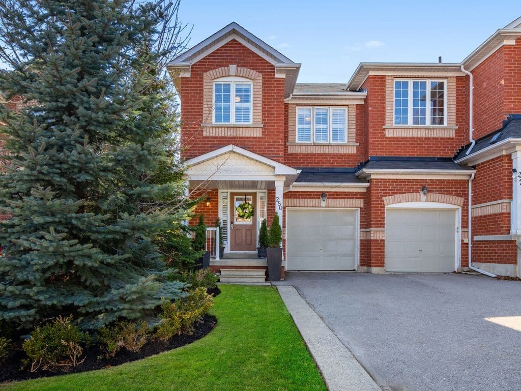 280 Fred Hagan Court, Newmarket, ON L3Y 8K6