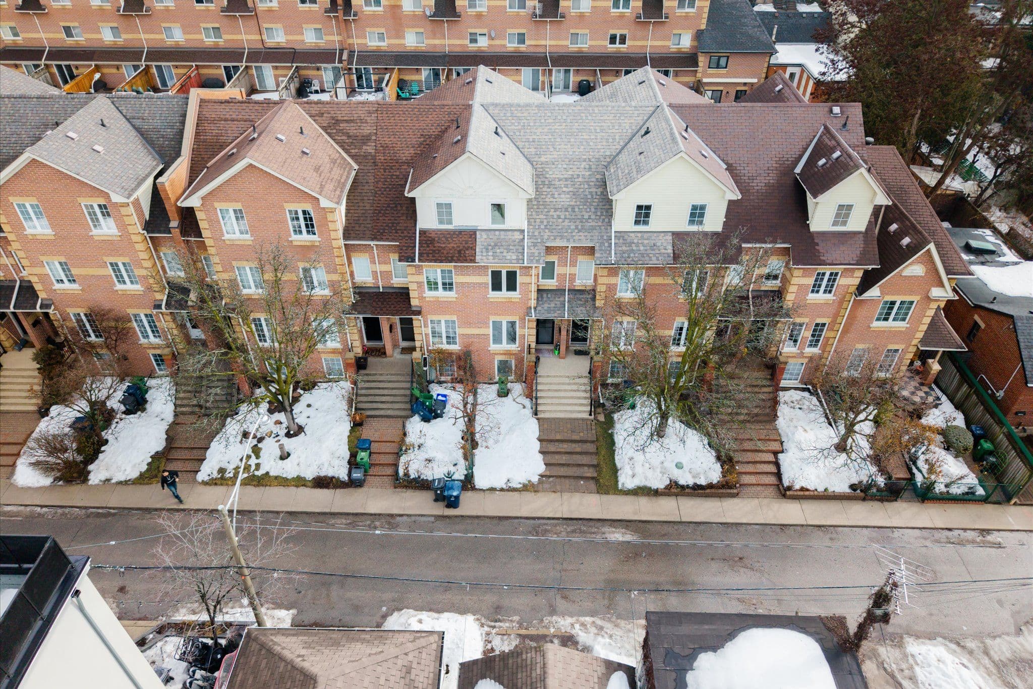 1149 Craven Road, Toronto E01, ON M4J 4V7