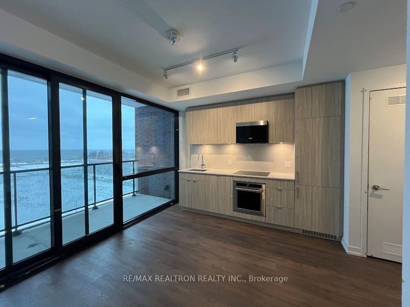 251 Masonry Way 601, Mississauga, ON L5H 0B3