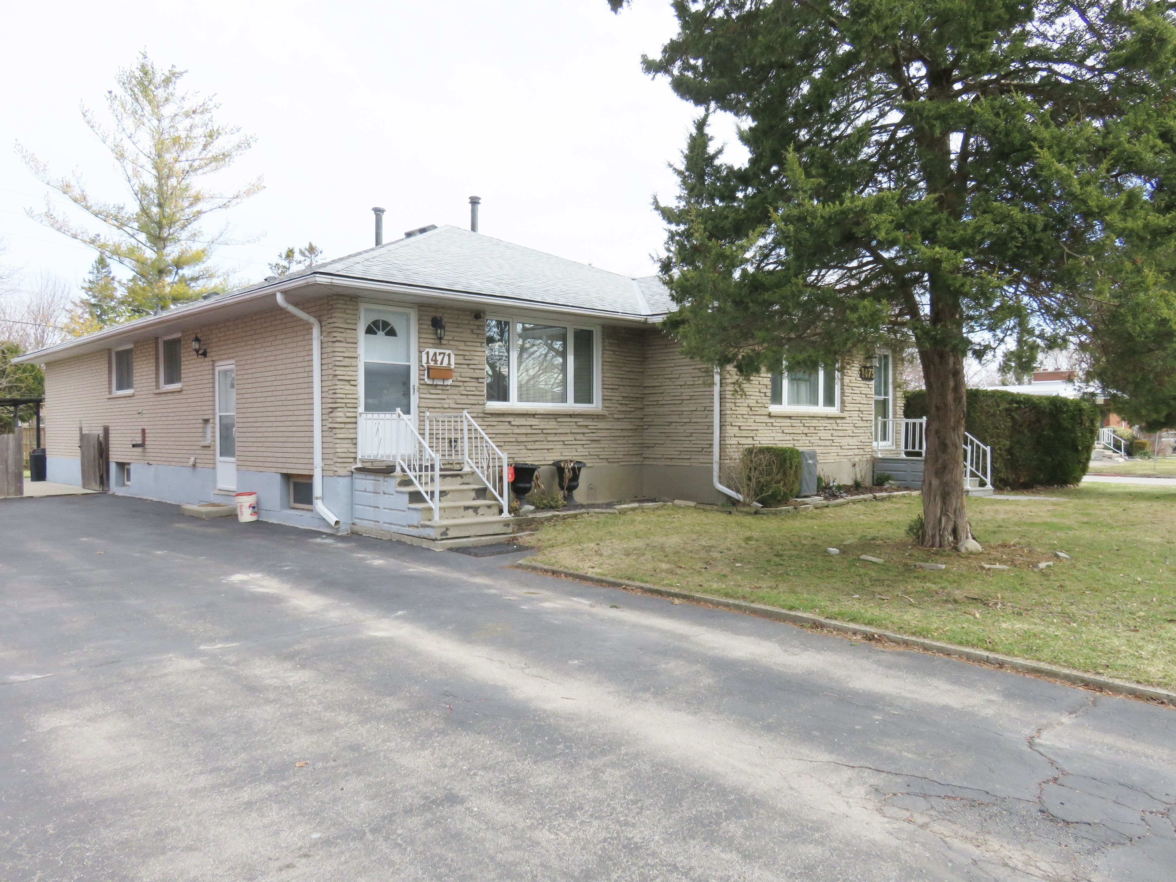 1471 Perth Avenue, London East, ON N5V 2M4
