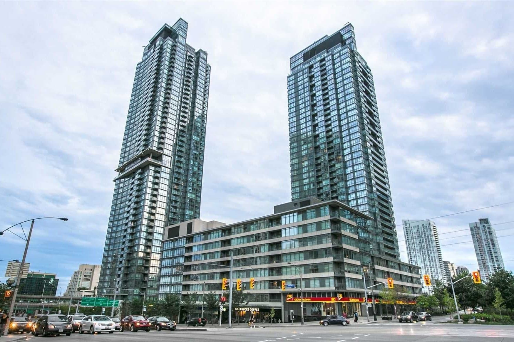 15 Brunel Court 805, Toronto C01, ON M5V 3Y6