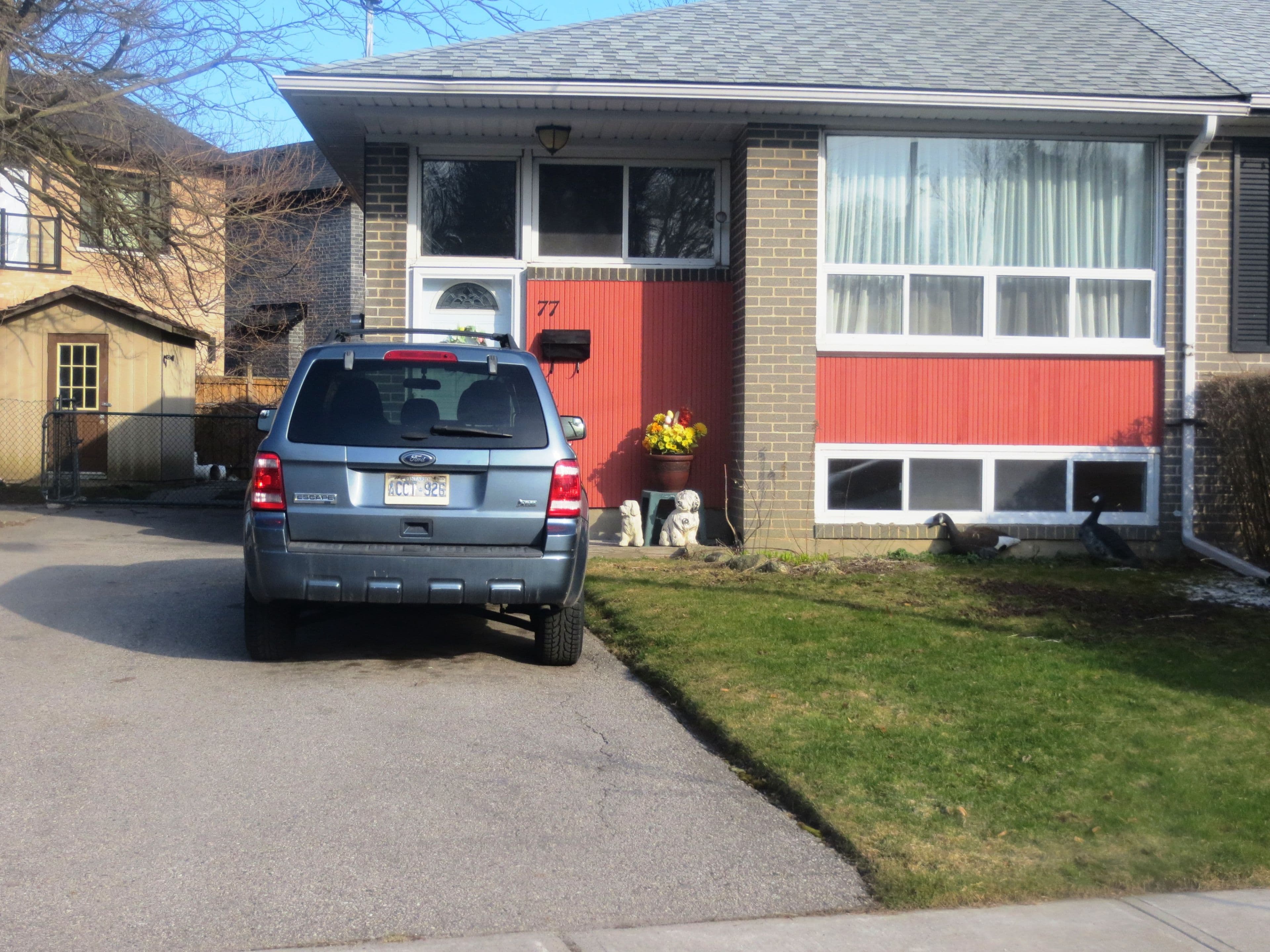 77 Tivoli Court Lower Level, Toronto E08, ON M1E 2A6