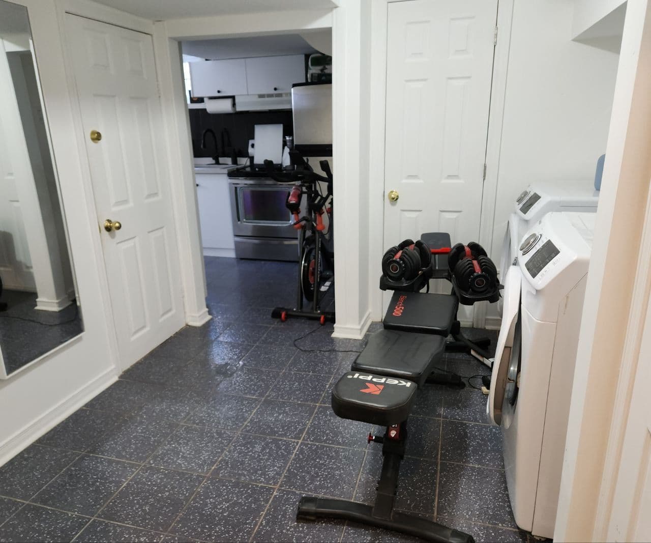 332 Homewood Avenue Lower, Toronto C07, ON M2R 2N8