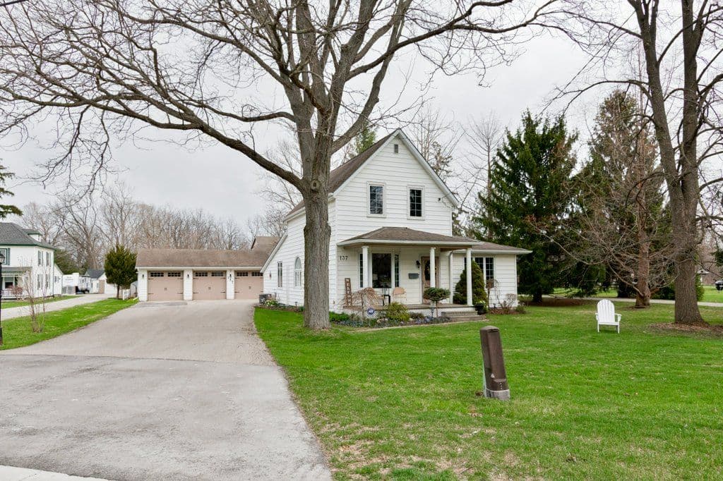 137 St George Street, Central Elgin, ON N5P 2M3
