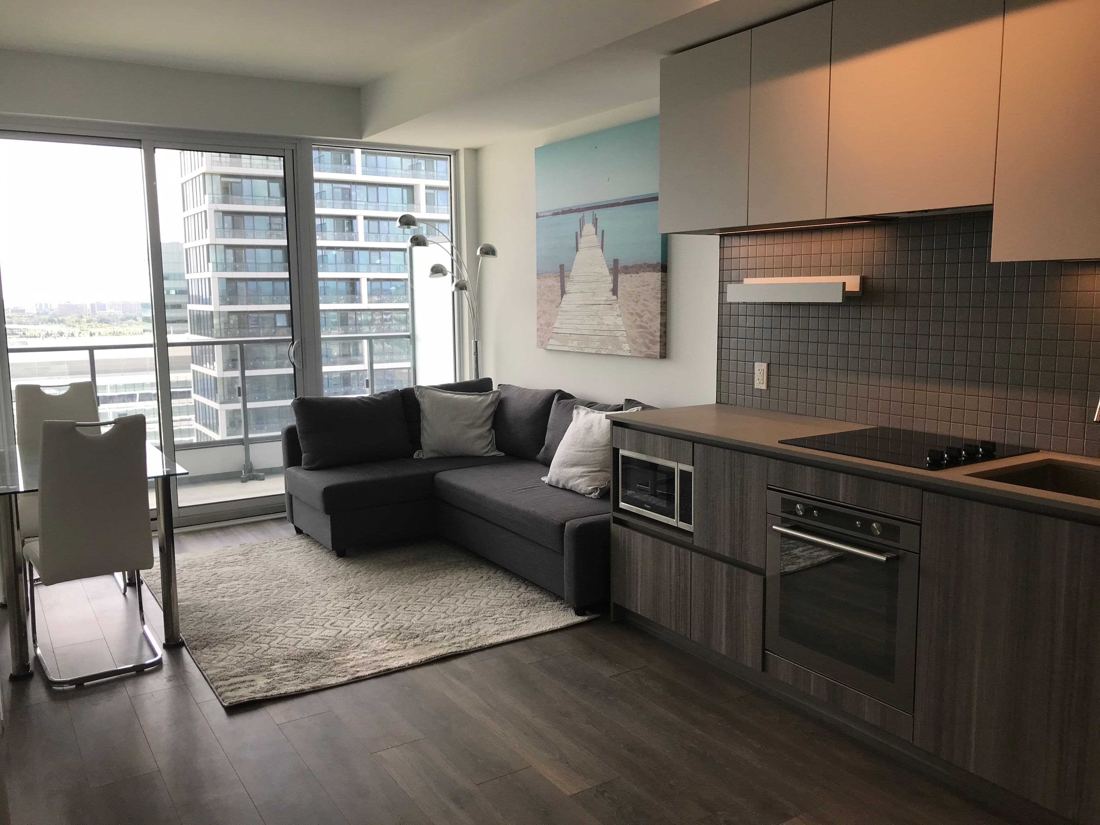 898 Portage Parkway 2005, Vaughan, ON L4K 0J6