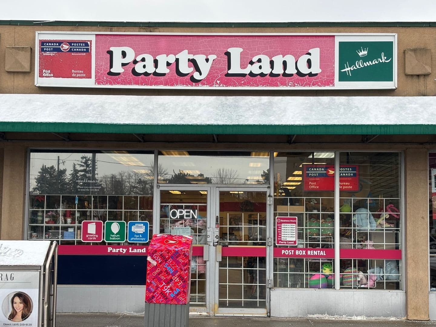 666 Burnhamthorpe Road 22, Toronto W08, ON M9C 2Z4