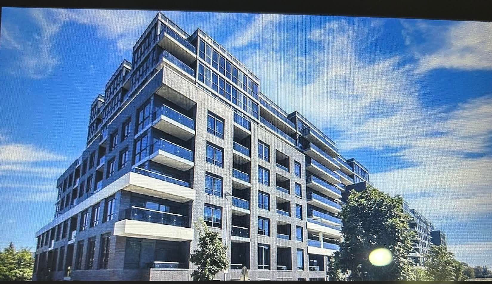 26 Gibbs Road 435, Toronto W08, ON M9B 0E3