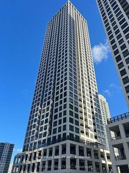 30 Elm Drive W 1811, Mississauga, ON L5B 0N6