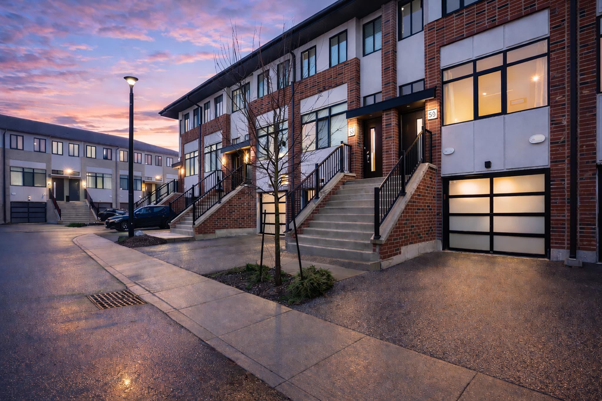 59 Markle Crescent, Hamilton, ON L9G 0H3