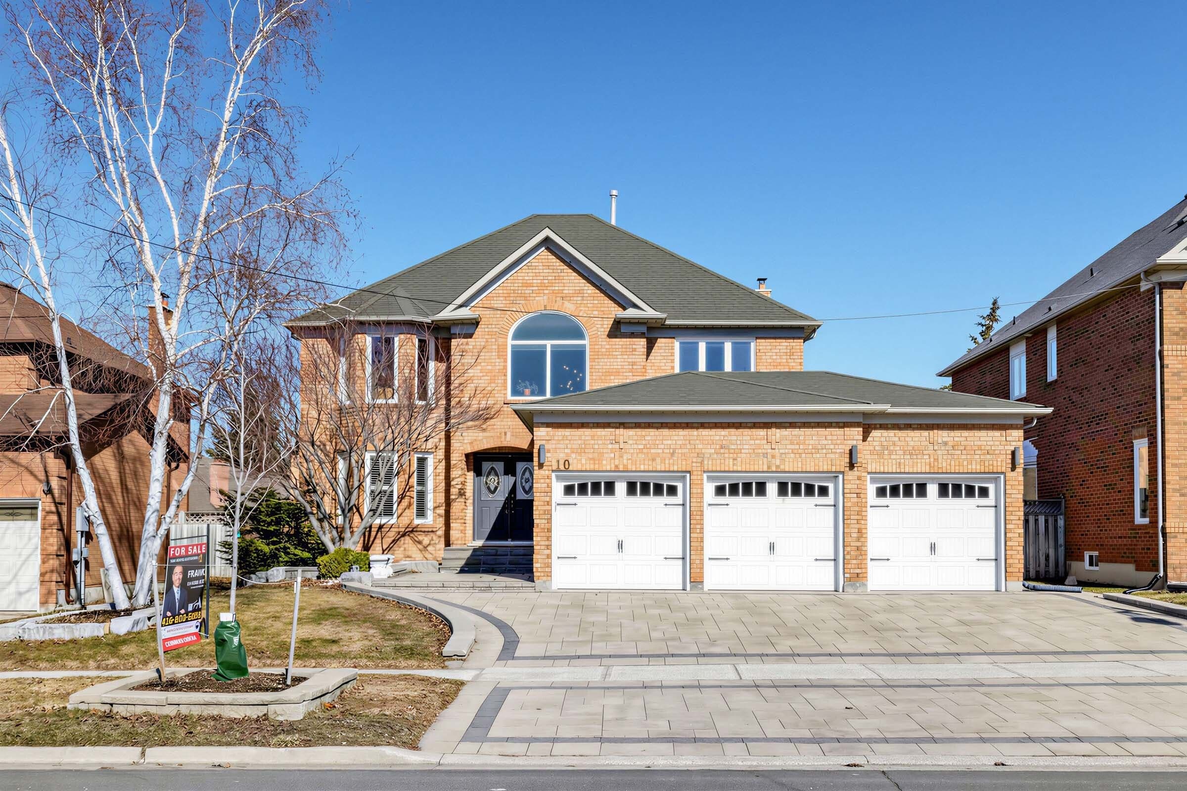 10 MACRILL Road, Markham, ON L6C 1S2
