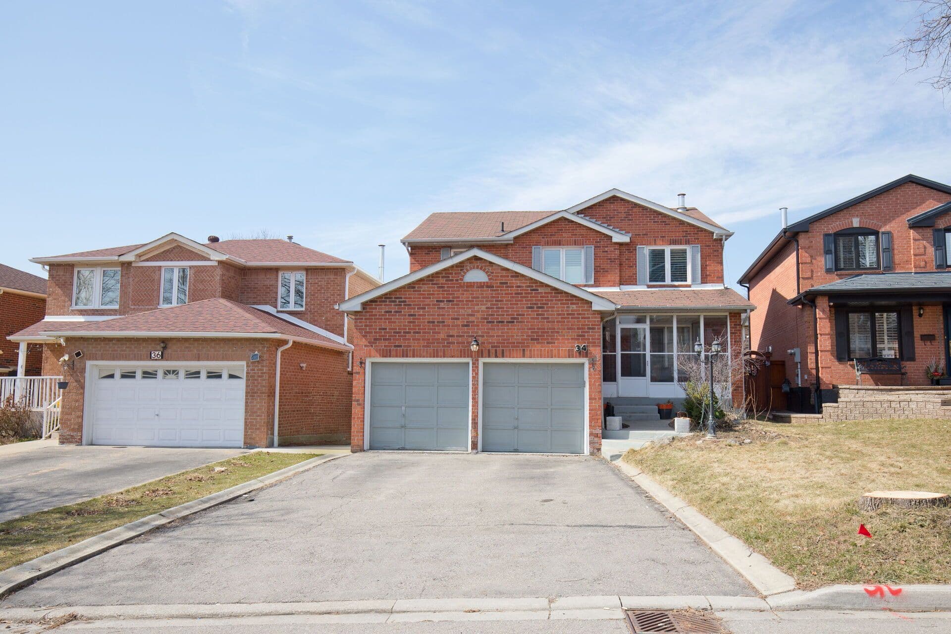 34 Smithers Crescent, Brampton, ON L6Y 3K8