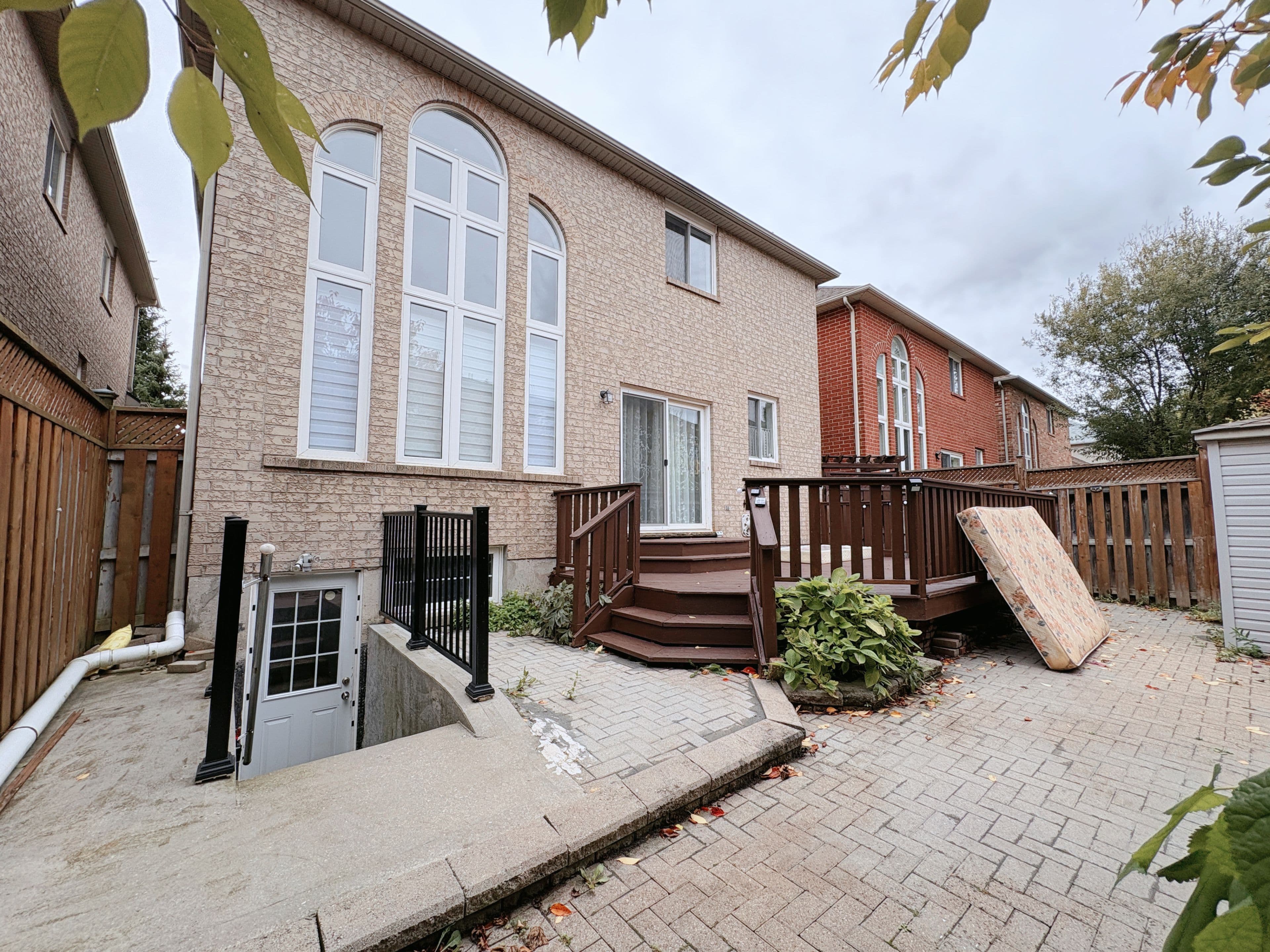 2247 Grouse Lane Bsmt, Oakville, ON L6M 3Z8