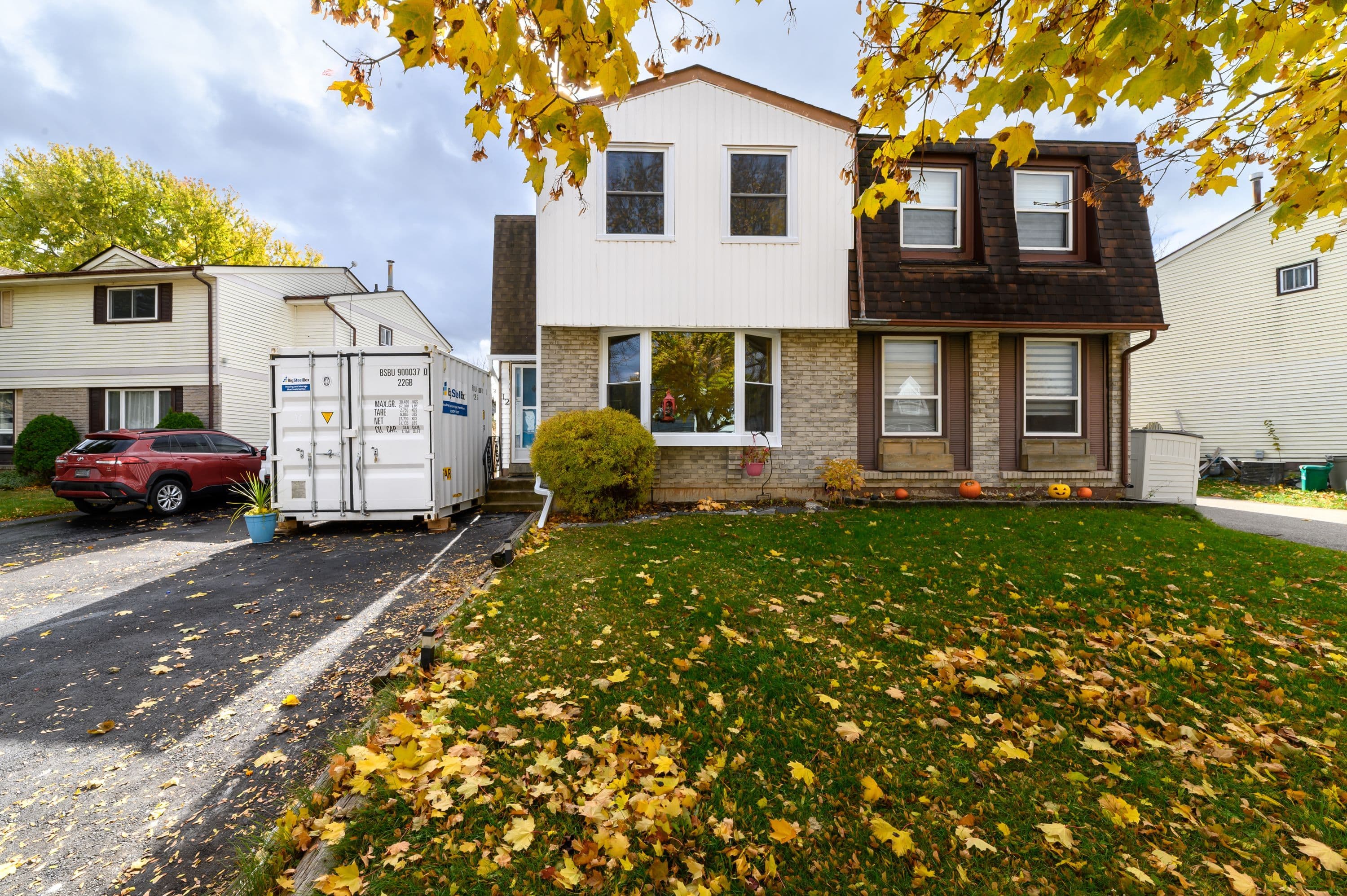 12 White Owl Crescent, Brantford, ON N3P 1A2