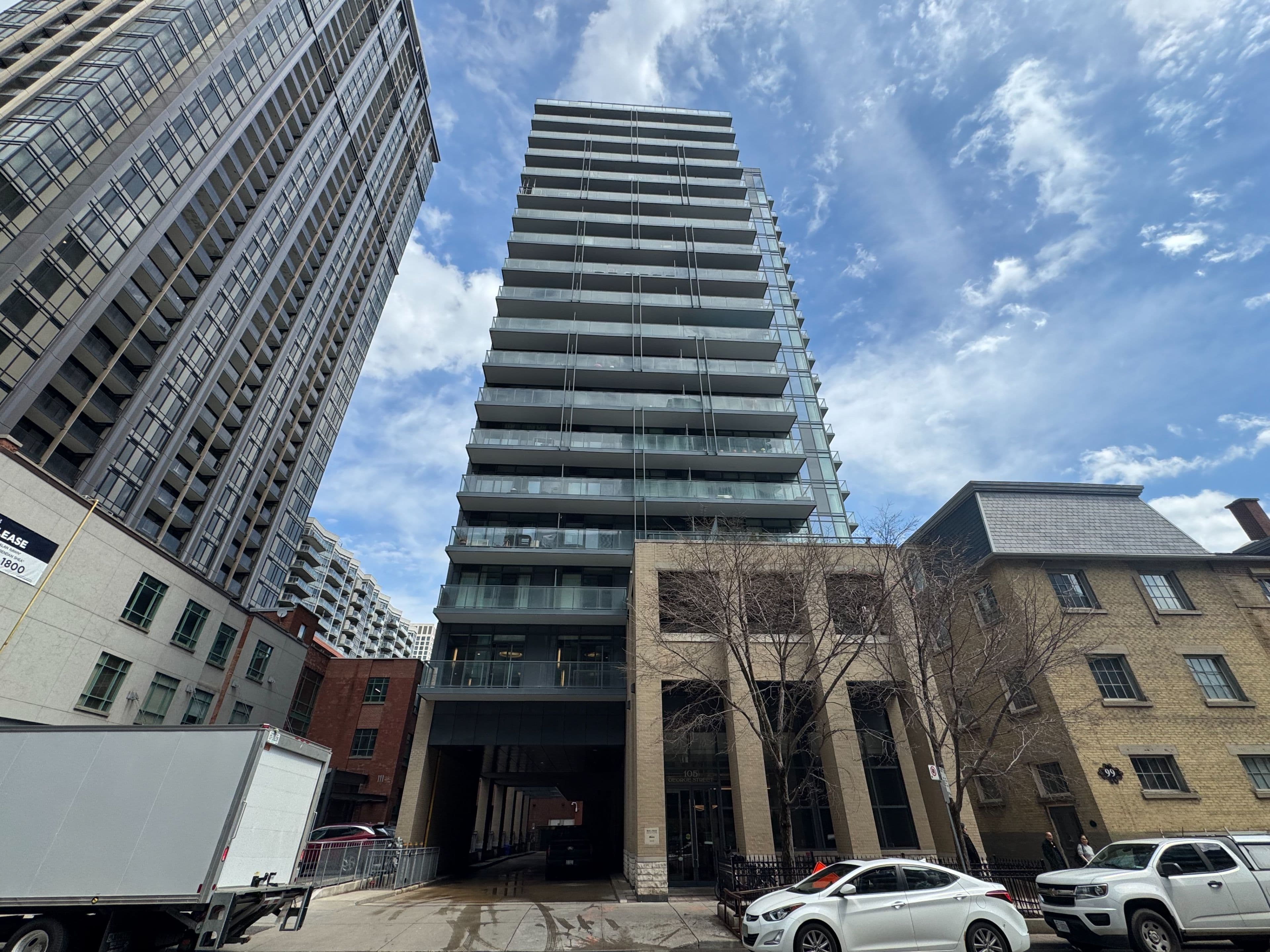 105 George Street Lph2104, Toronto C08, ON M5A 2N4