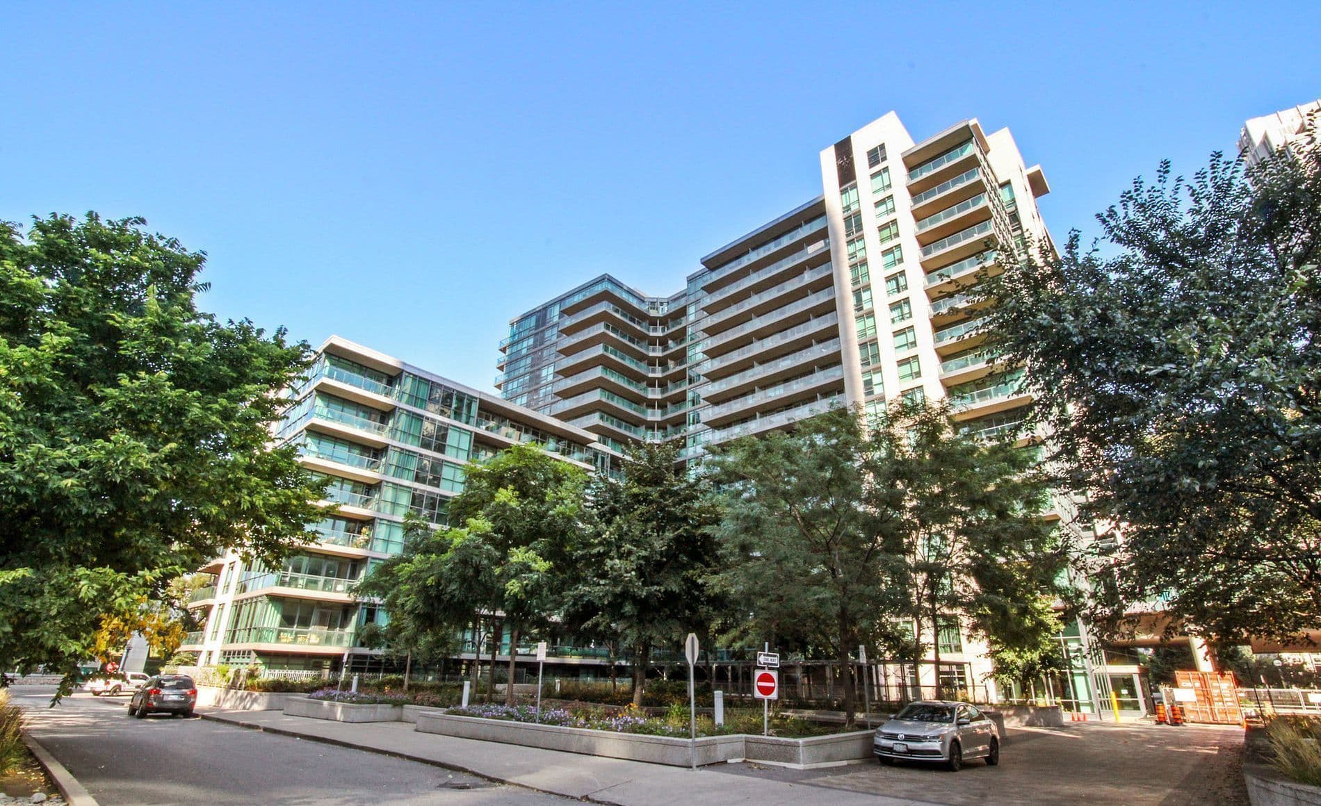 209 Fort York Boulevard 355, Toronto C01, ON M5V 4A1