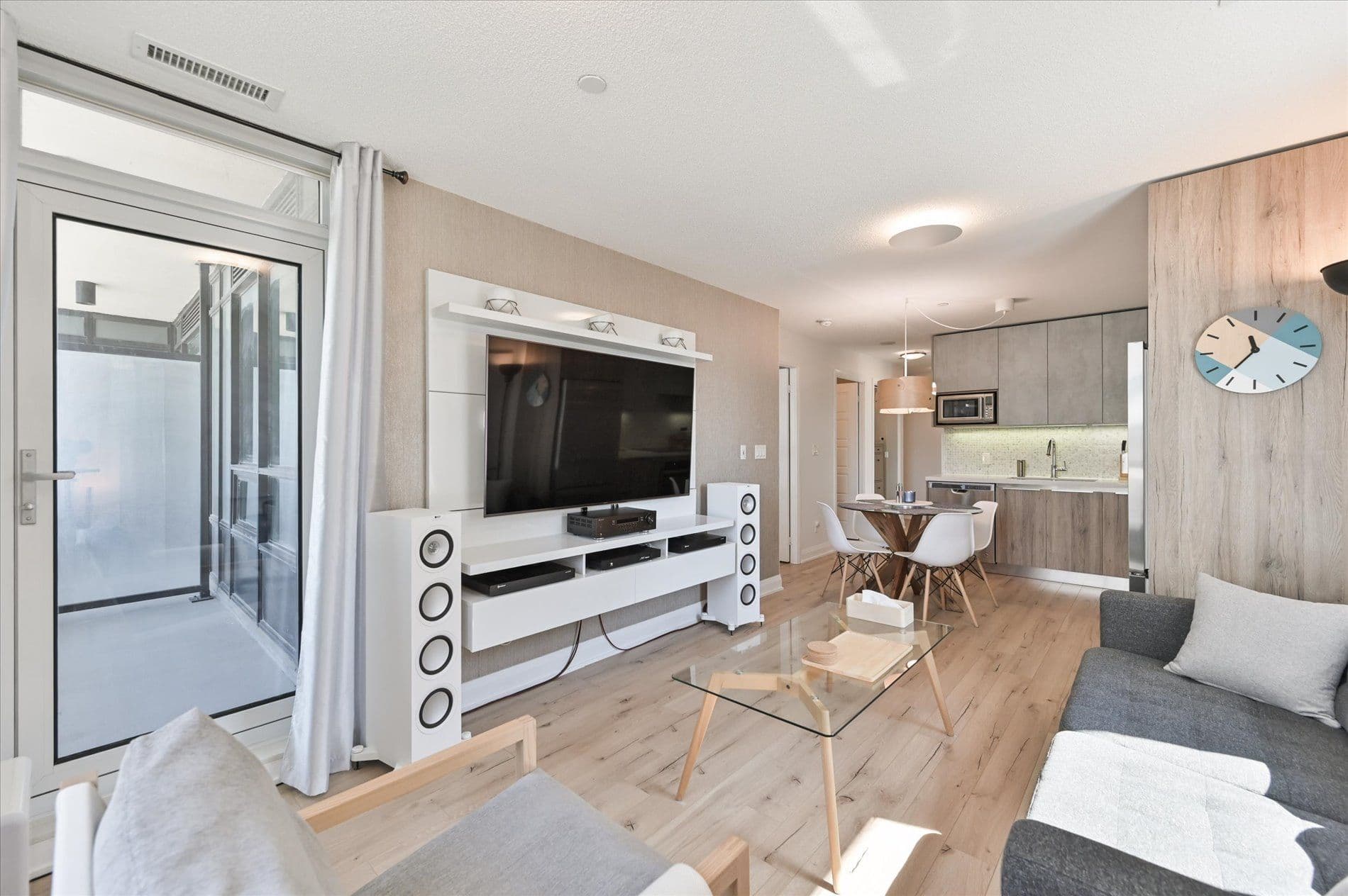 25 Water Walk Drive 308, Markham, ON L6G 0G3