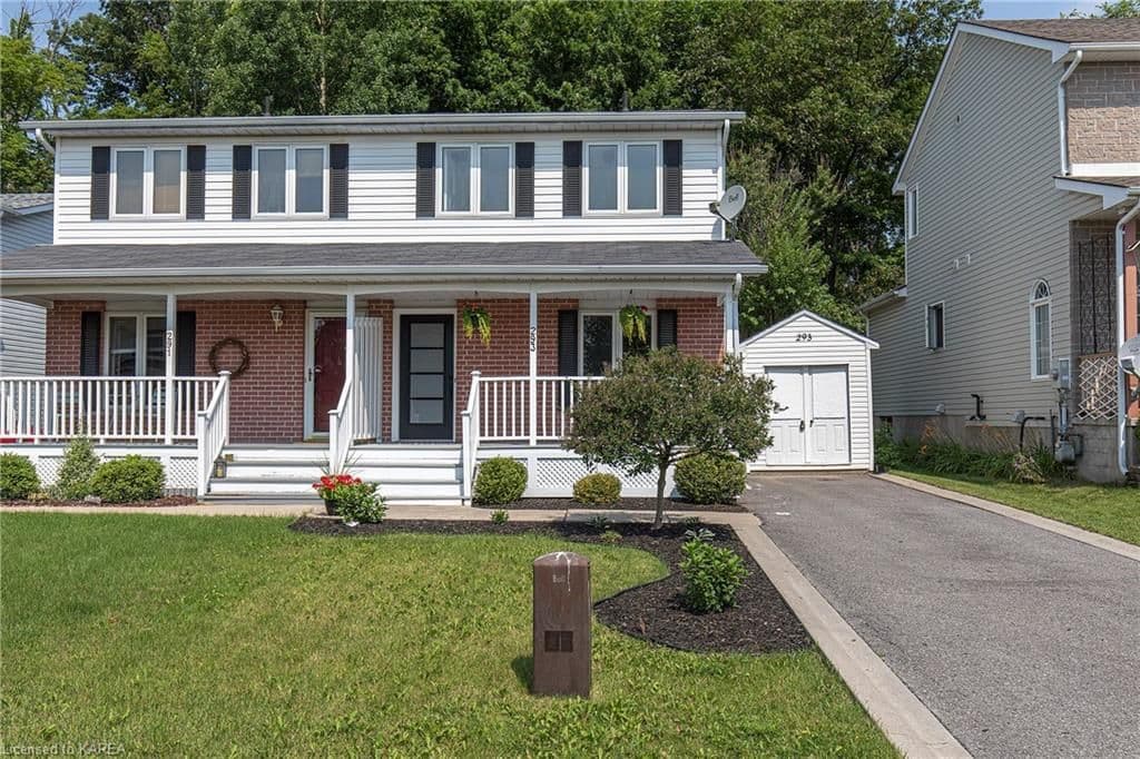 293 Grandtrunk Avenue E, Kingston, ON K7M 9E2