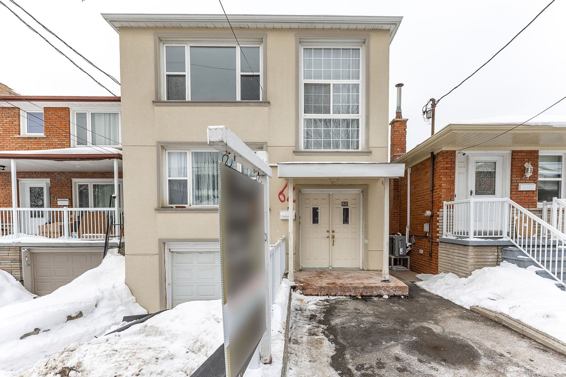 62 Branstone Road, Toronto W03, ON M6E 4E4