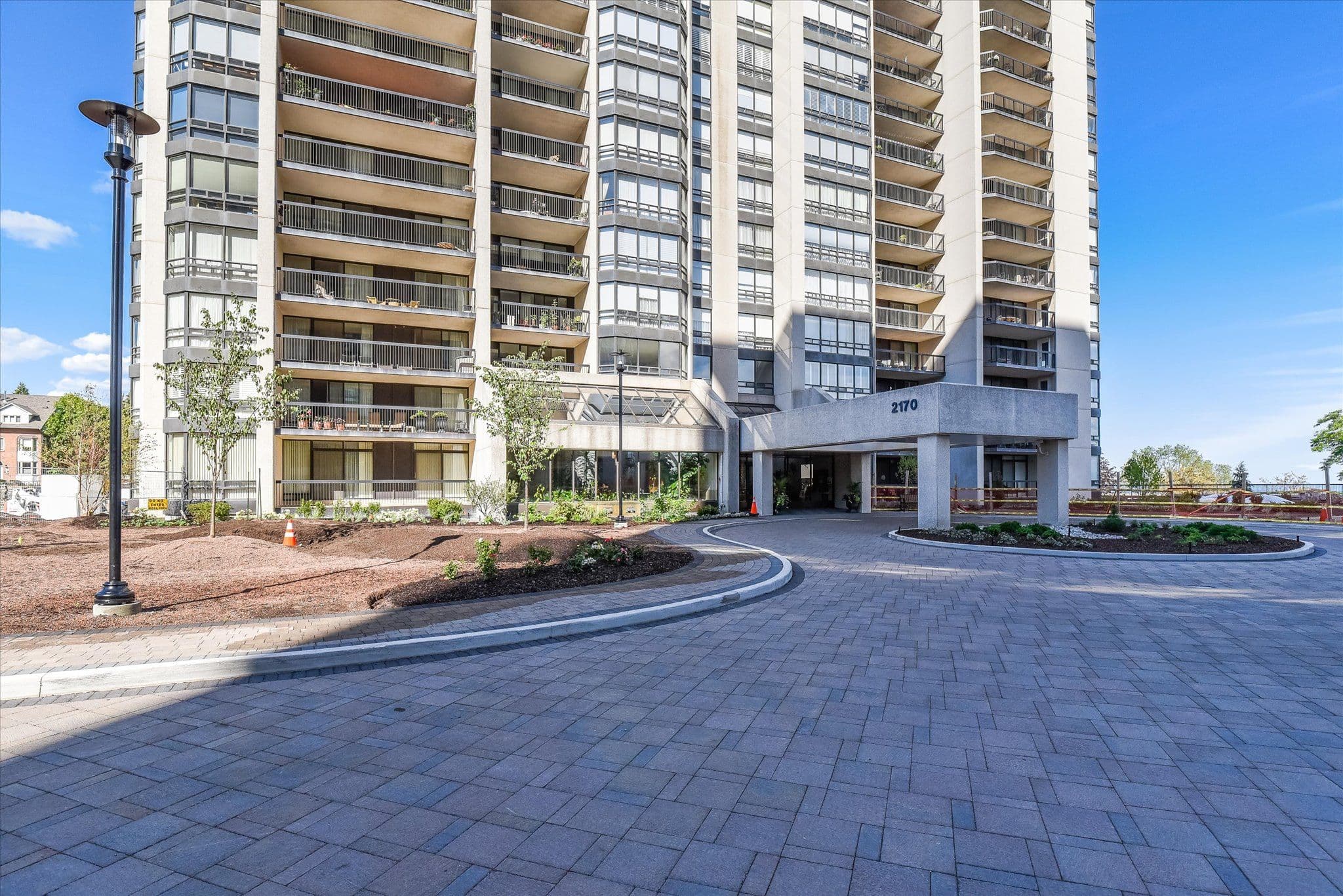 2170 Marine Drive 1808, Oakville, ON L6L 5V1