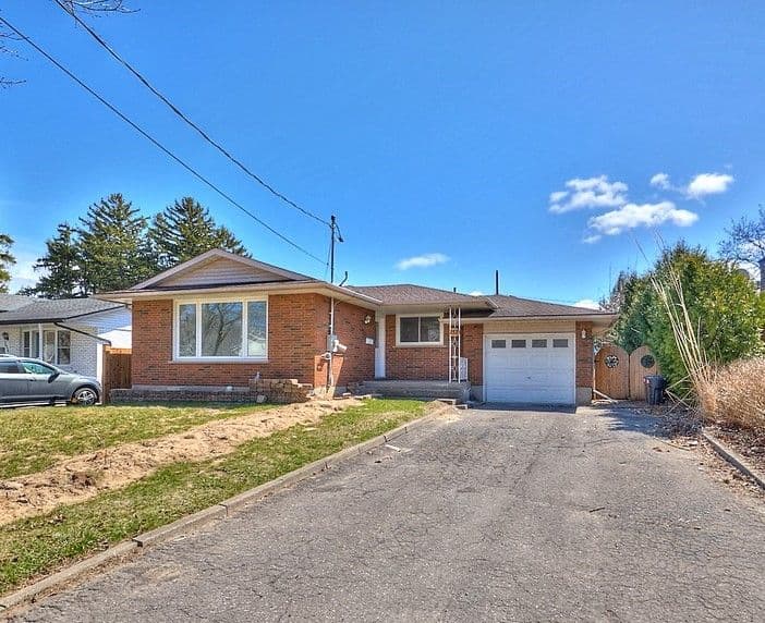 152 Parnell Street, St. Catharines, ON L2M 1V5
