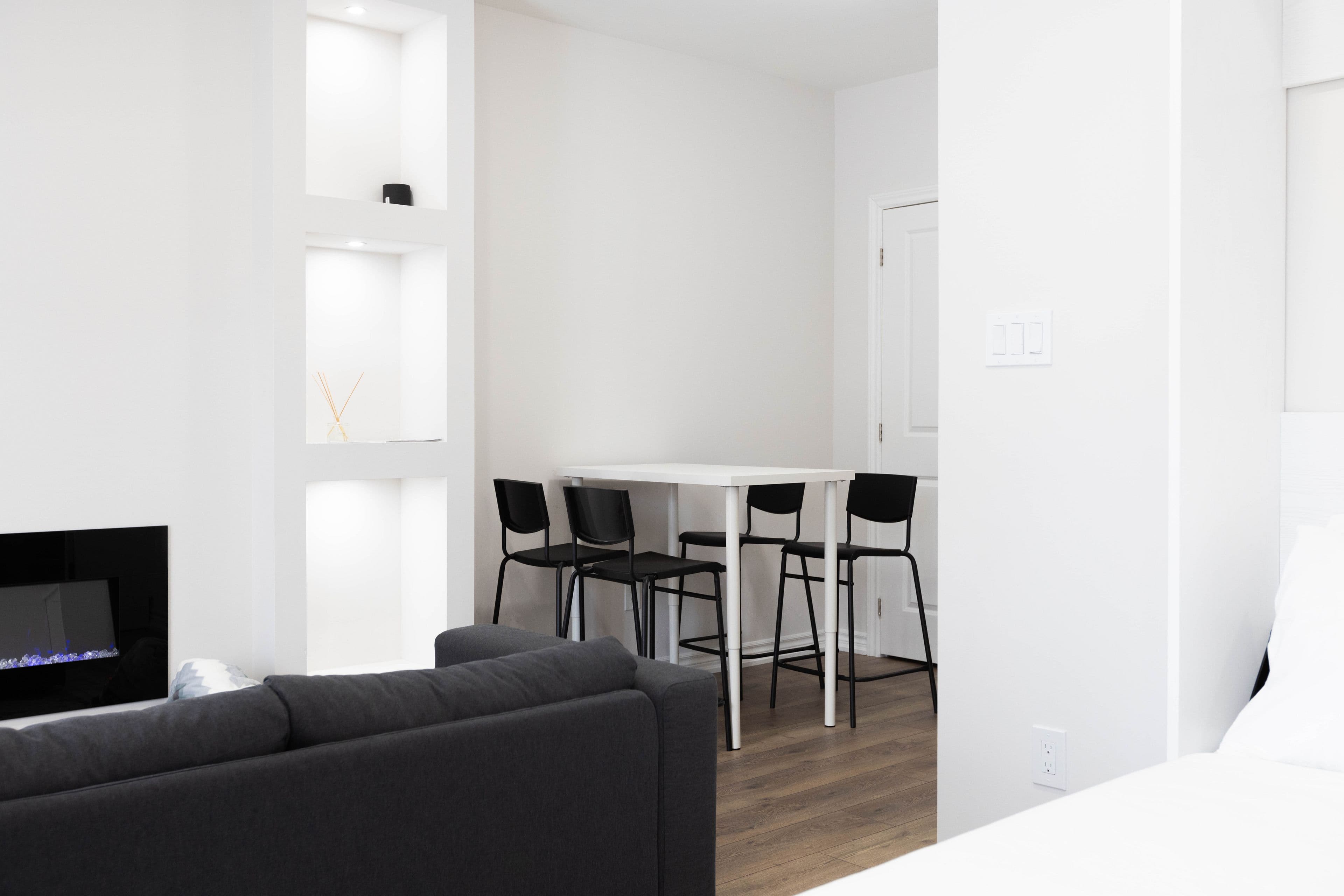 1176 Peelar Crescent BSMT, Innisfil, ON L0L 1W0