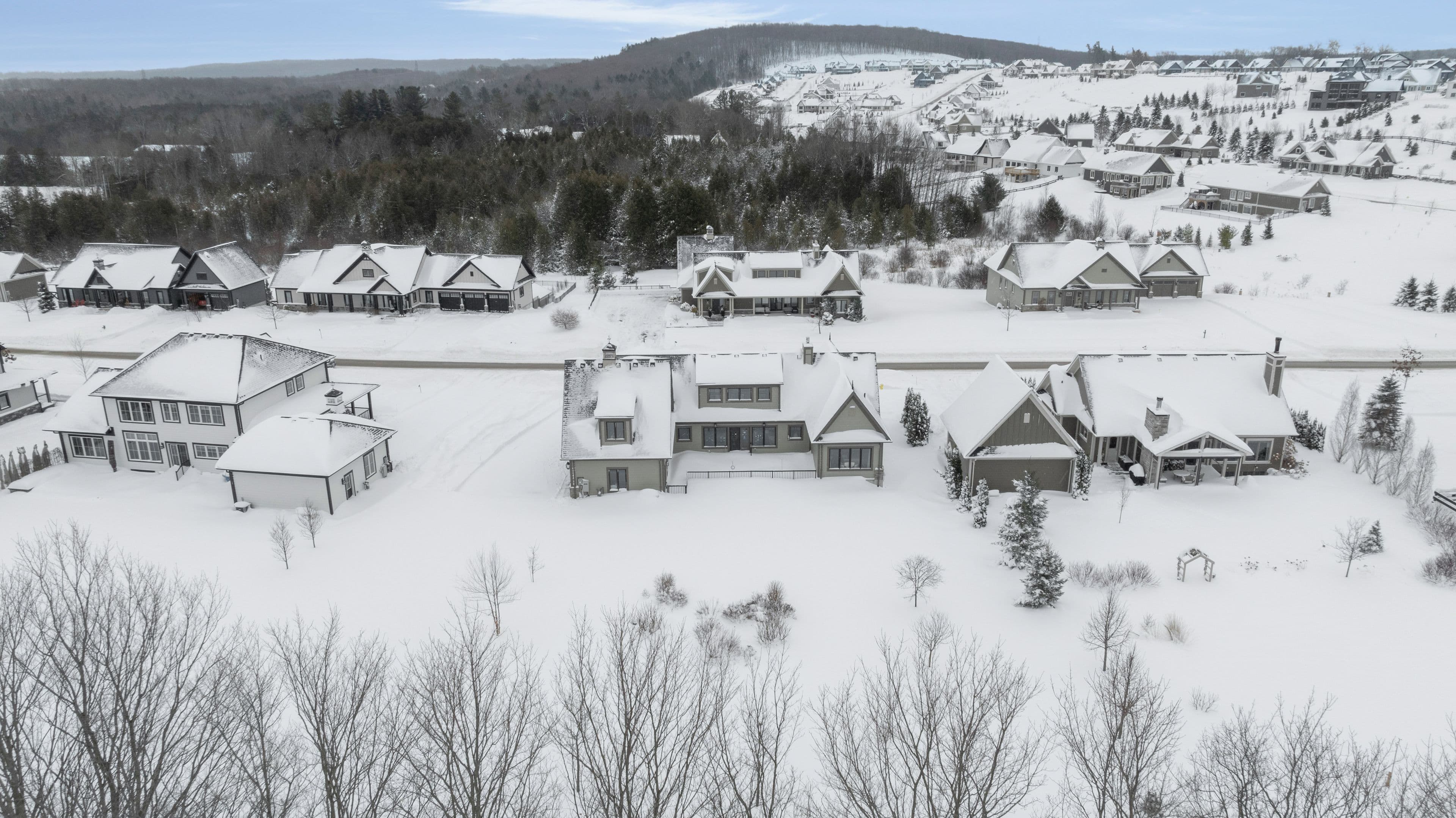 14 Georgian Grande Drive, Oro-Medonte, ON L0K 1E0