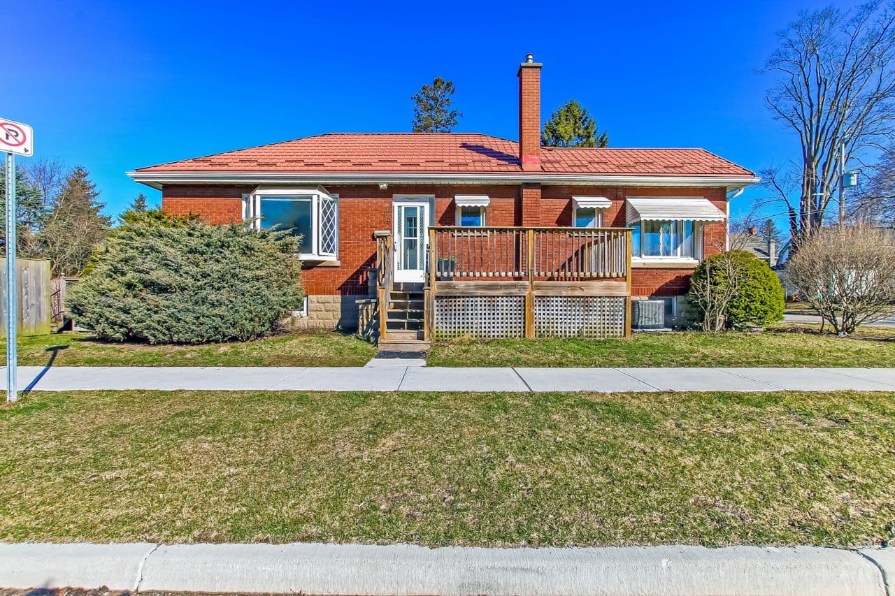 69 Linwood Street, London East, ON N5Y 1W3