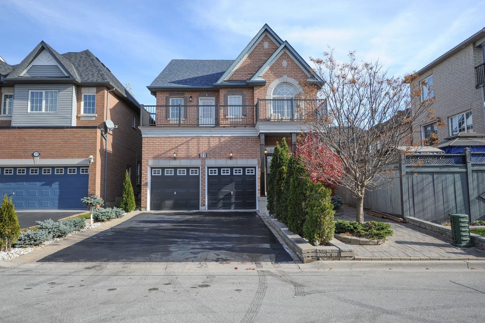 31 Pietro Drive Lower, Vaughan, ON L6A 3K5