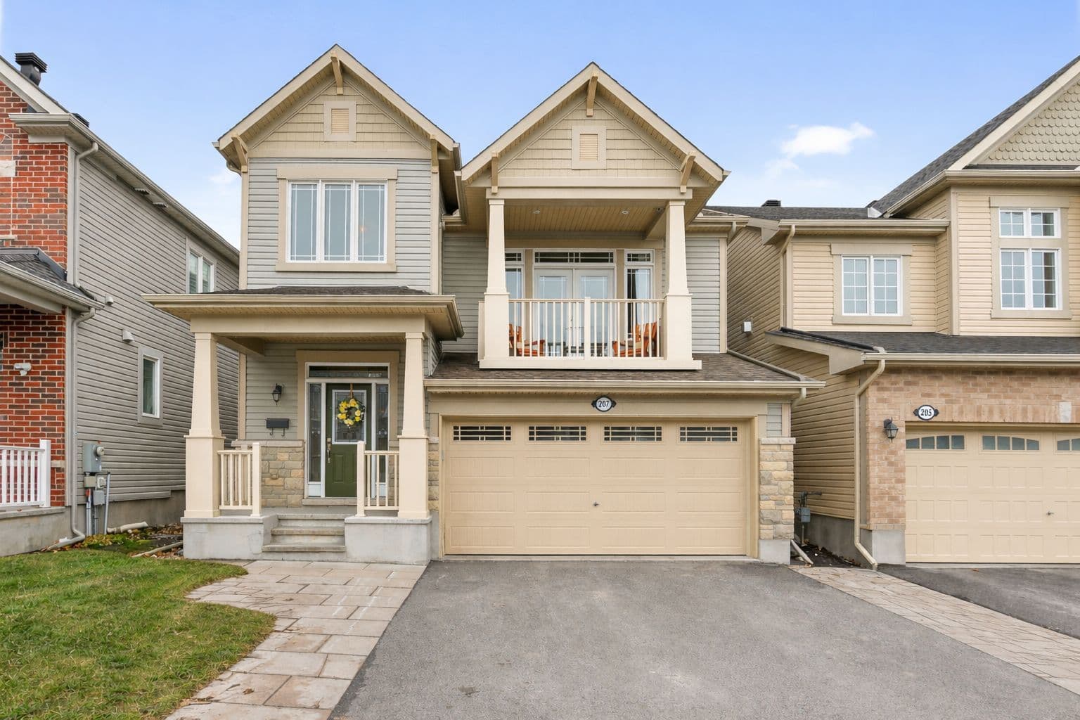 207 Rivertree Street, Kanata, ON K2M 0J4