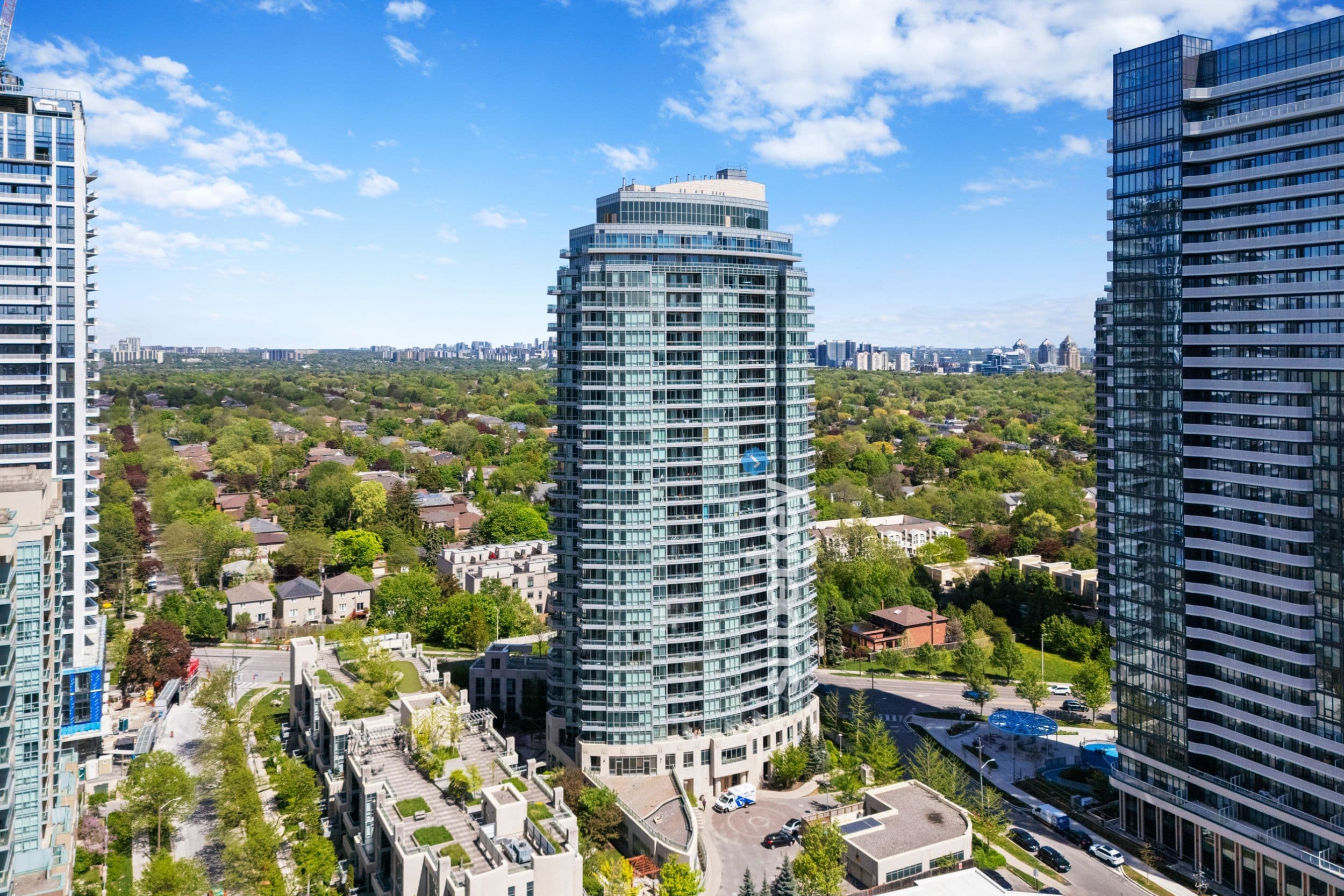 18 Holmes Avenue 1806, Toronto C14, ON M2N 0E1