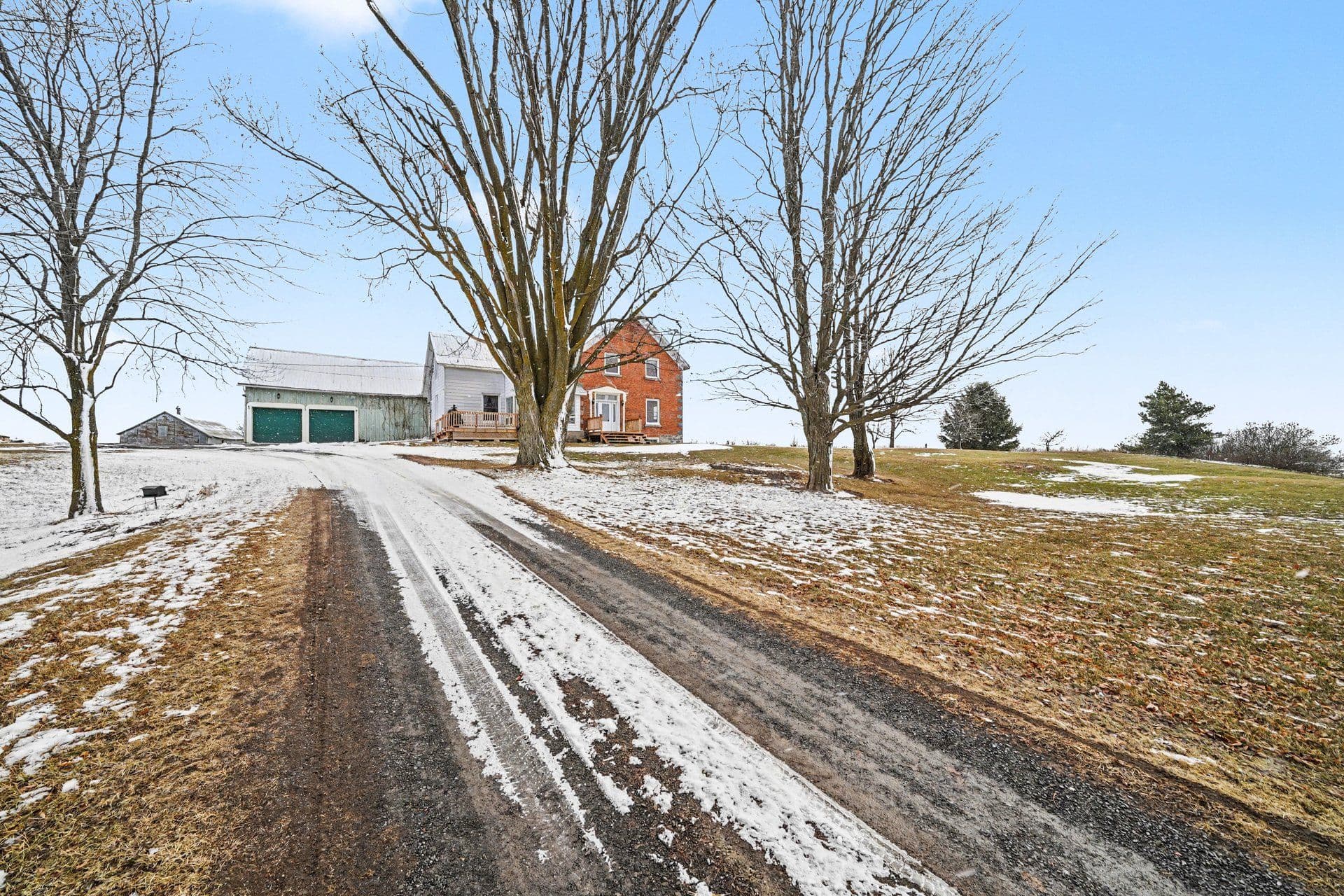 2327 31 Highway, North Dundas, ON K0C 2K0