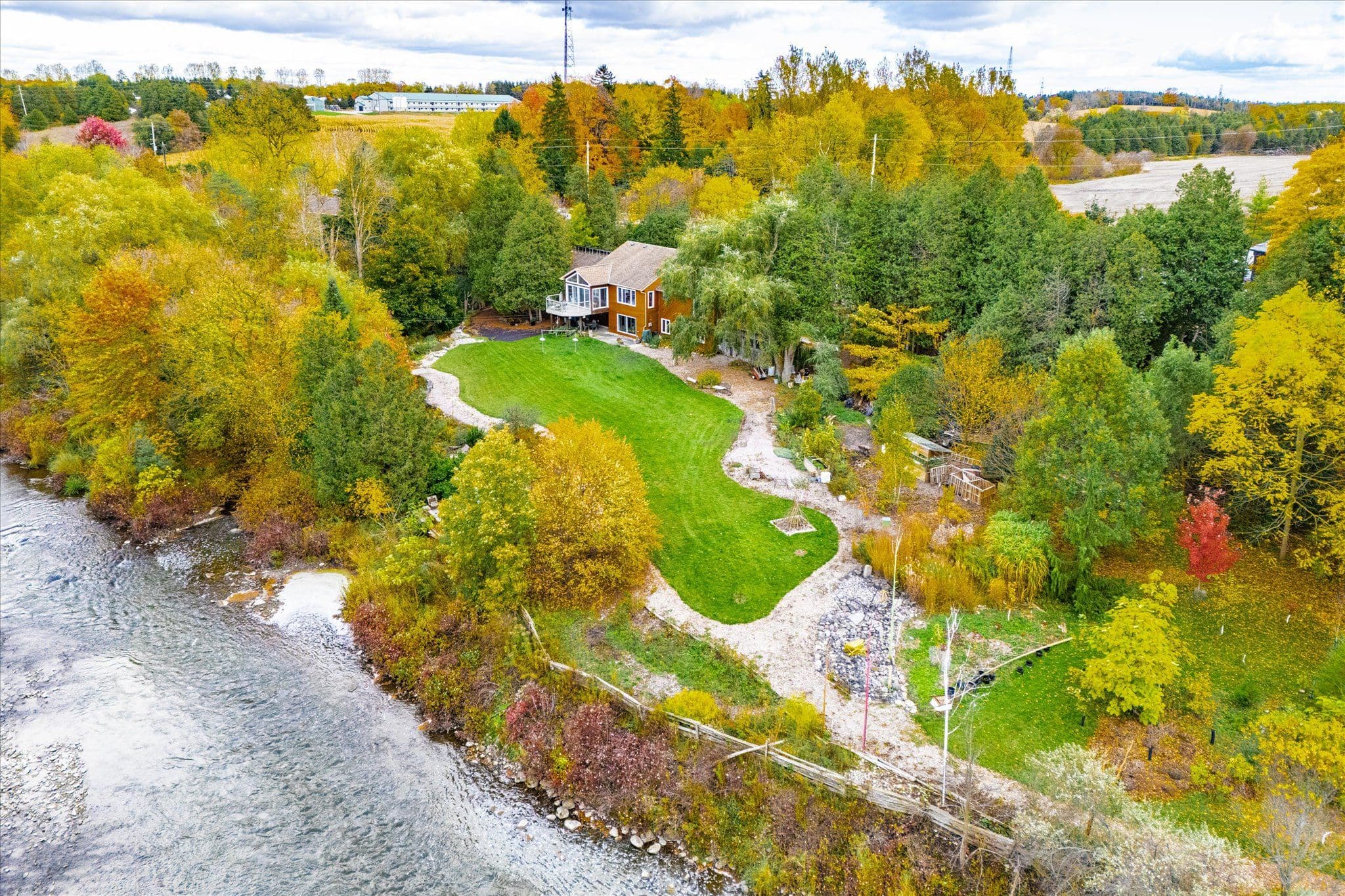 8060 Wellington Rd 18 Road, Centre Wellington, ON N1M 2W5