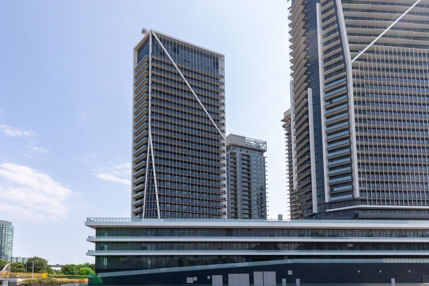 50 Ordnance Street 2707, Toronto C01, ON M6K 0C9