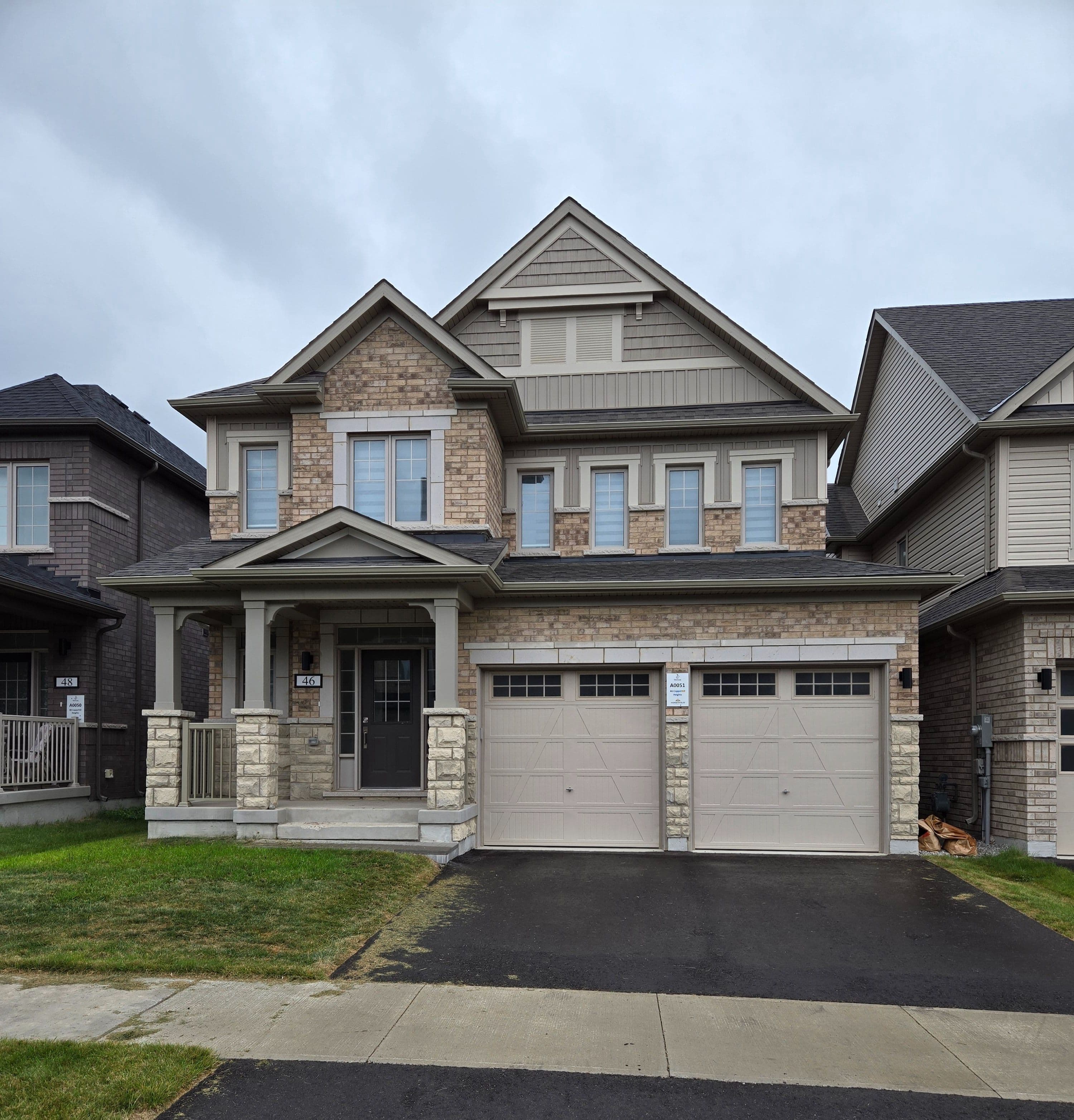 46 COPPERHILL Heights, Barrie, ON L9S 2Z4