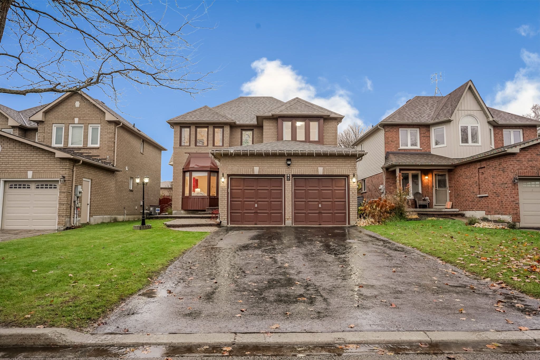 4 Edgerton Drive N, Clarington, ON L1C 4S6