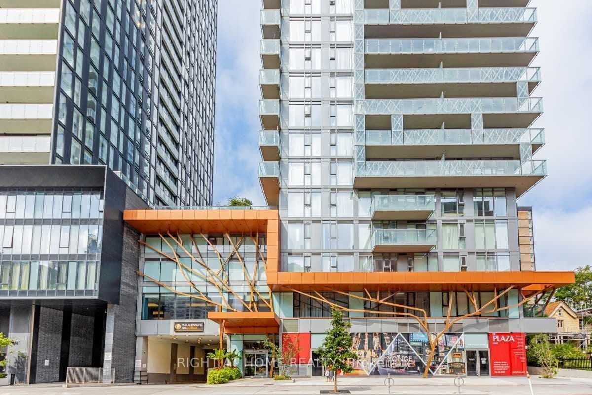 50 Wellesley Street 3201, Toronto C08, ON M4Y 0C8